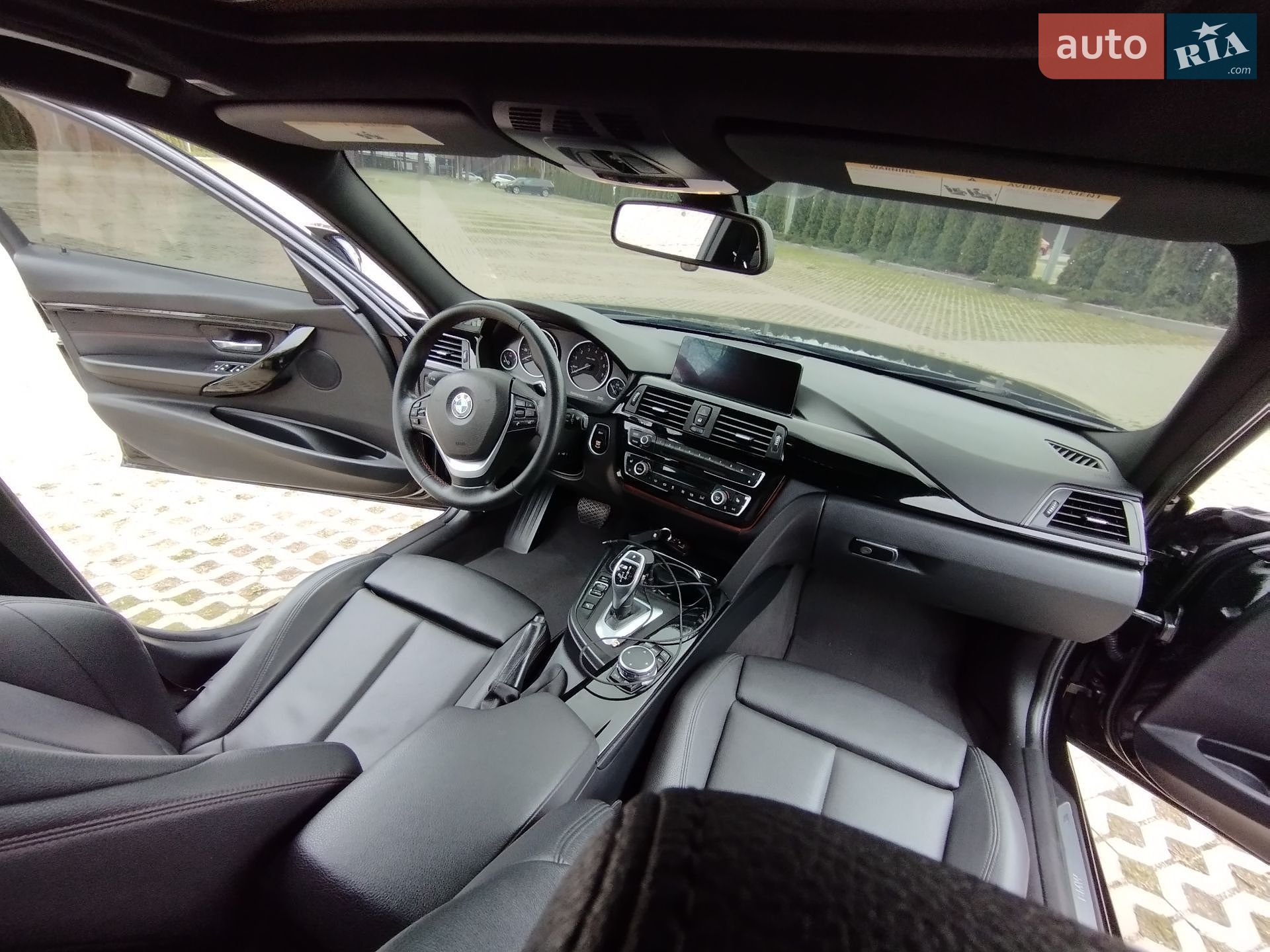 BMW 3 Series 2015 VIN WBA8E3G57GNT76597 фото оголошення 15 з 32