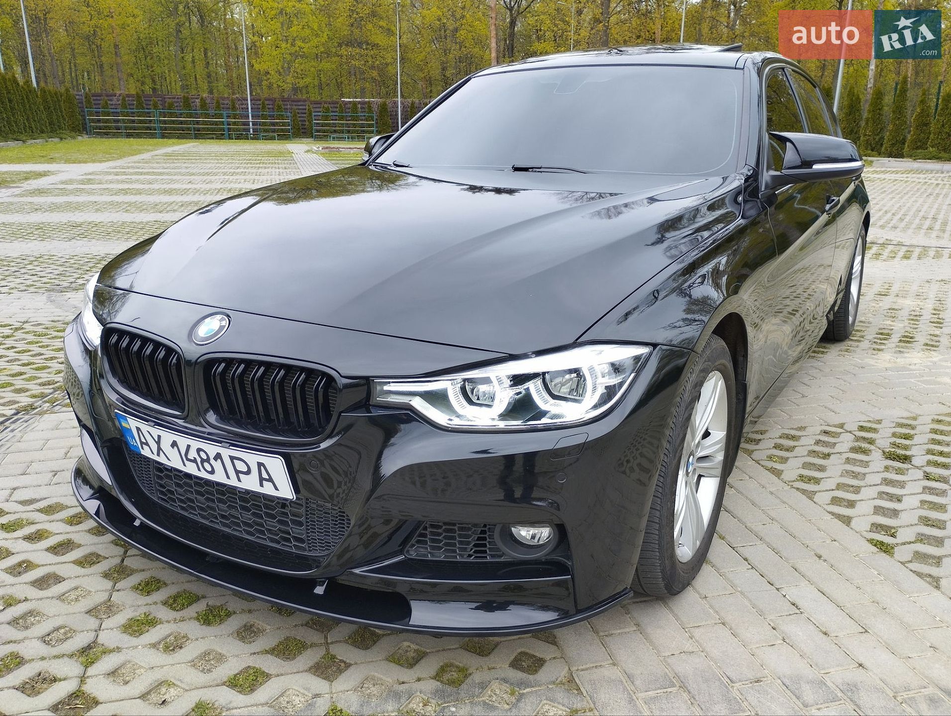 BMW 3 Series 2015 VIN WBA8E3G57GNT76597 фото оголошення 17 з 32