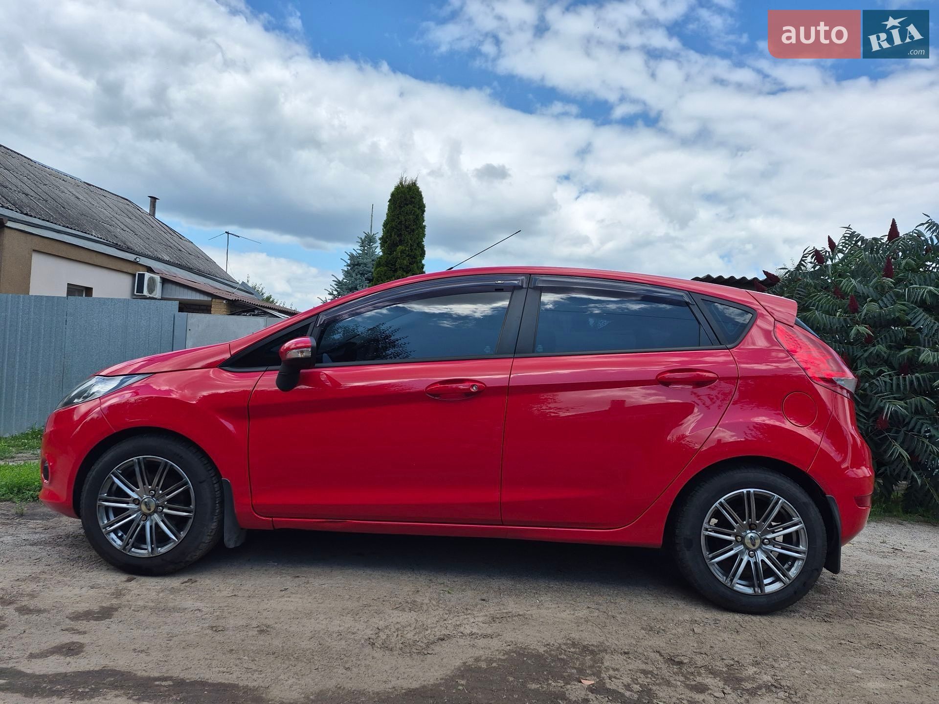 Ford Fiesta 2011 VIN WF0JXXGAJJBM49546 фото оголошення 7 з 8