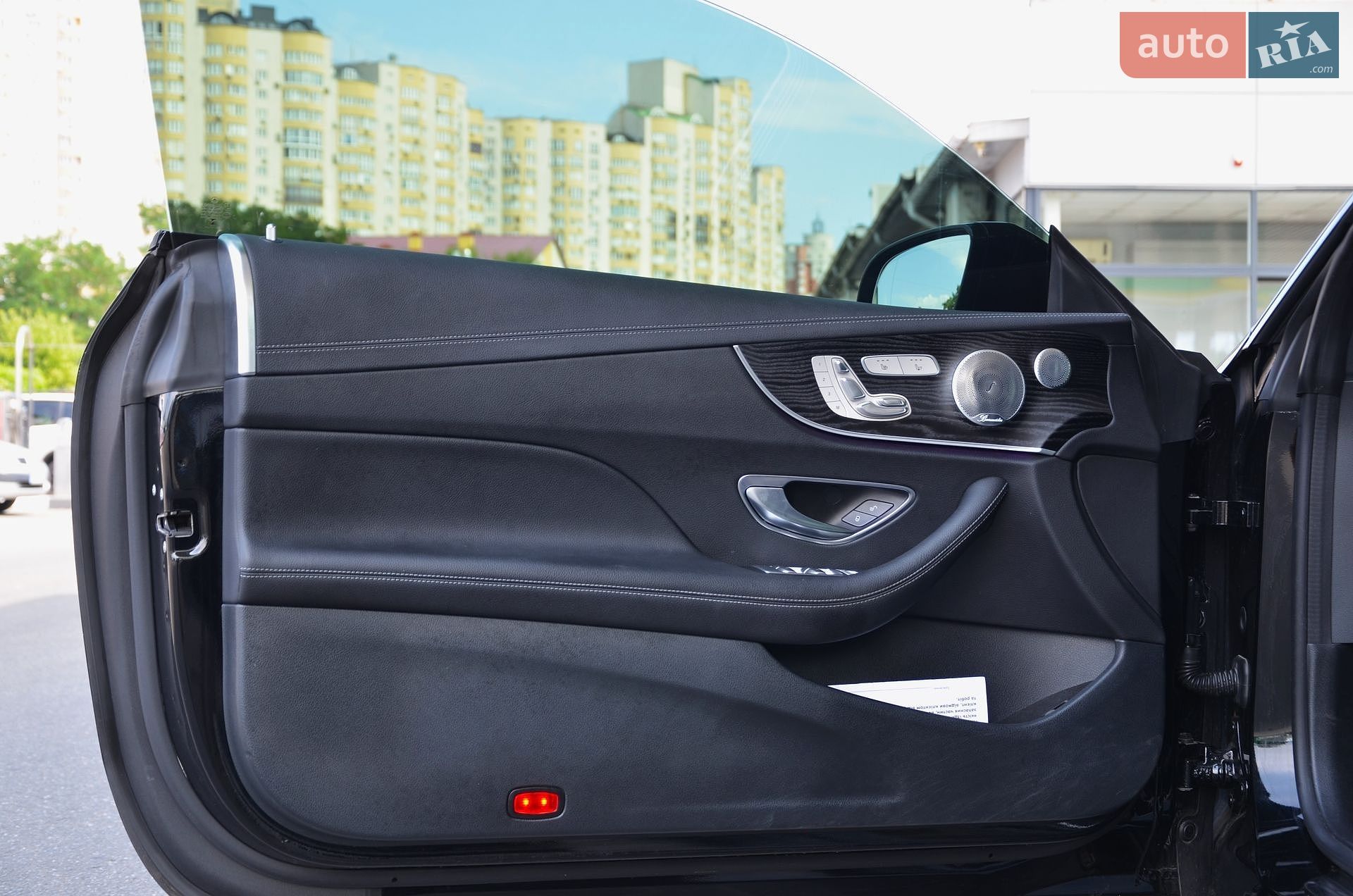 Mercedes-Benz E-Class 2018 VIN WDD1J6JB5KF088943 фото оголошення 23 з 52