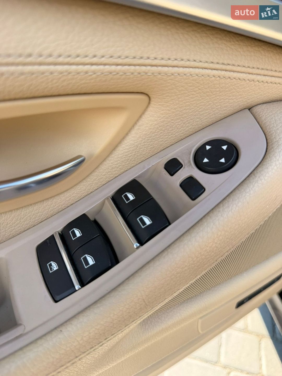 BMW 5 Series 2015 VIN WBA5D91060D969692 фото оголошення 32 з 34