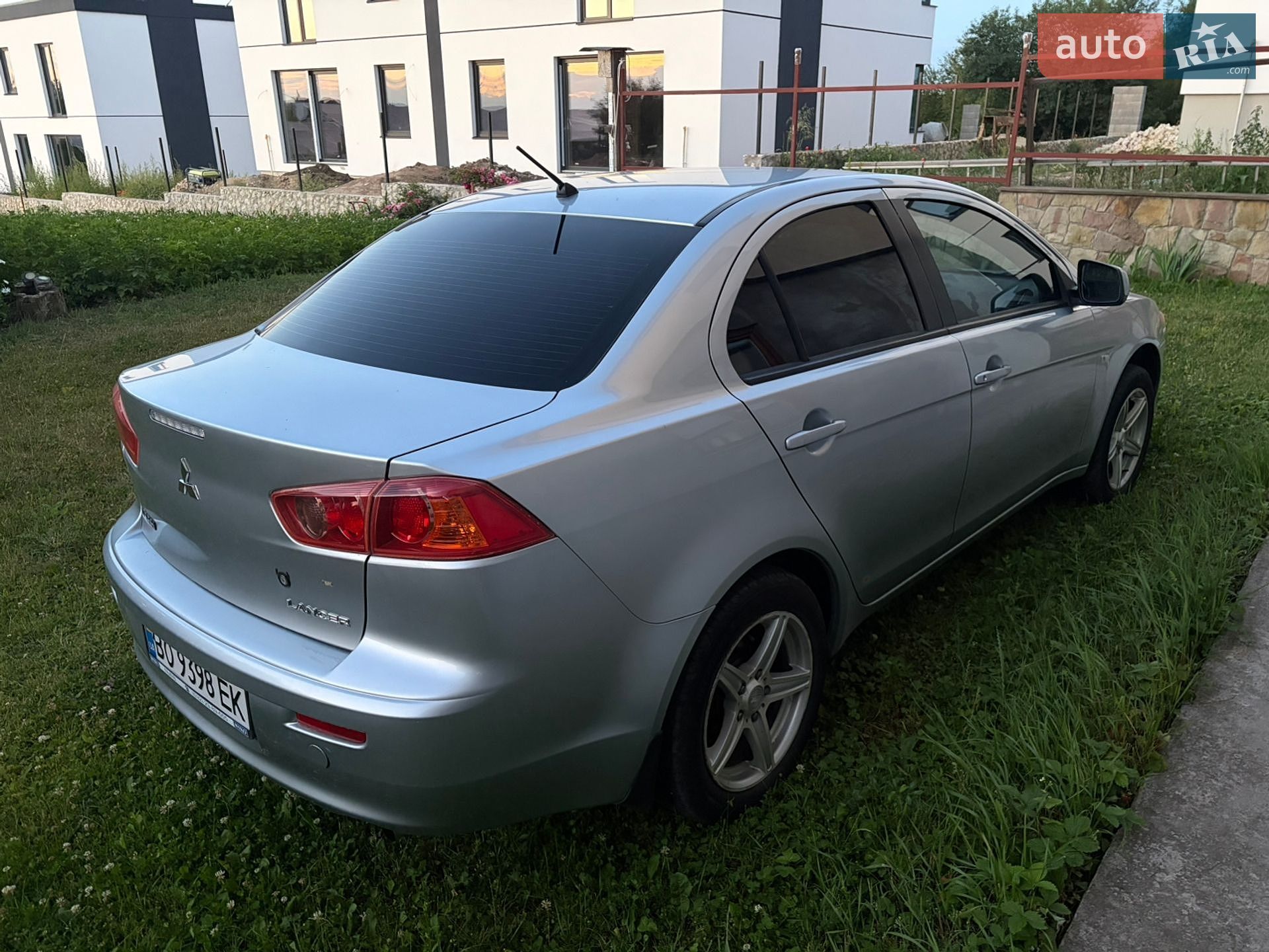 Mitsubishi Lancer 2008 VIN JMBSNCY2A8U018342 фото оголошення 9 з 32