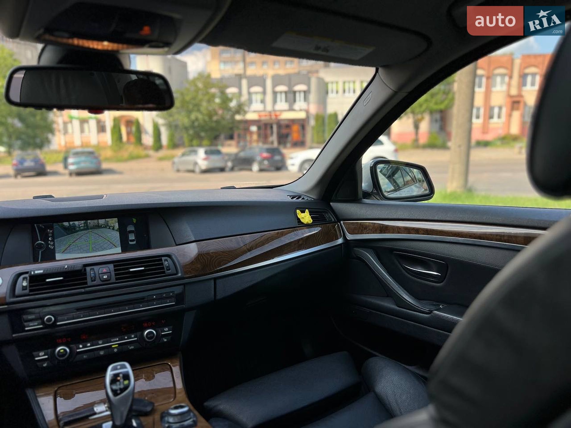 BMW 5 Series 2011 VIN WBAFU7C5XBC869962 фото оголошення 31 з 39