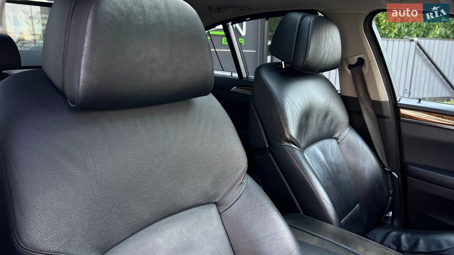 BMW 5 Series 2011 VIN WBAFU7C5XBC869962 фото оголошення 38 з 39