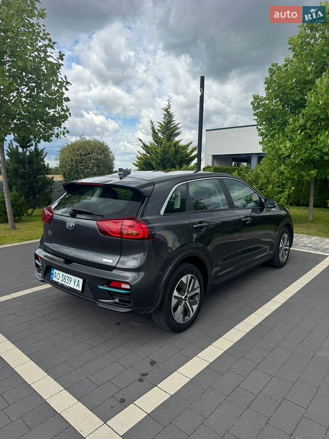 Kia Niro 2021 VIN KNACB81HFM5103479 фото оголошення 7 з 17