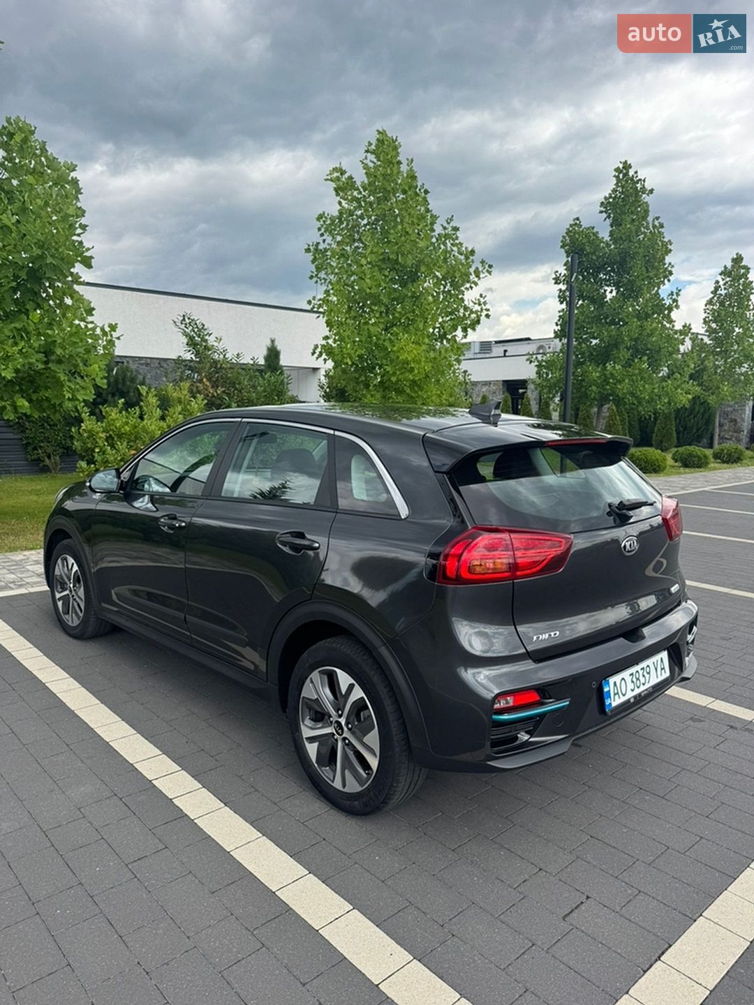 Kia Niro 2021 VIN KNACB81HFM5103479 фото оголошення 8 з 17