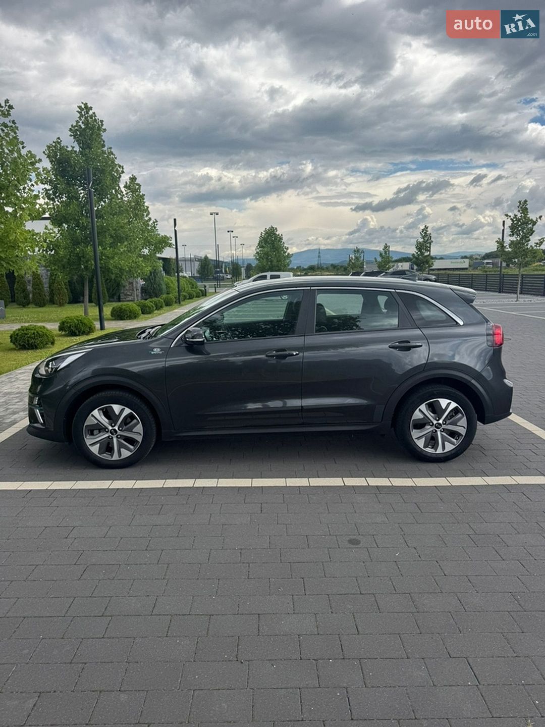 Kia Niro 2021 VIN KNACB81HFM5103479 фото оголошення 9 з 17