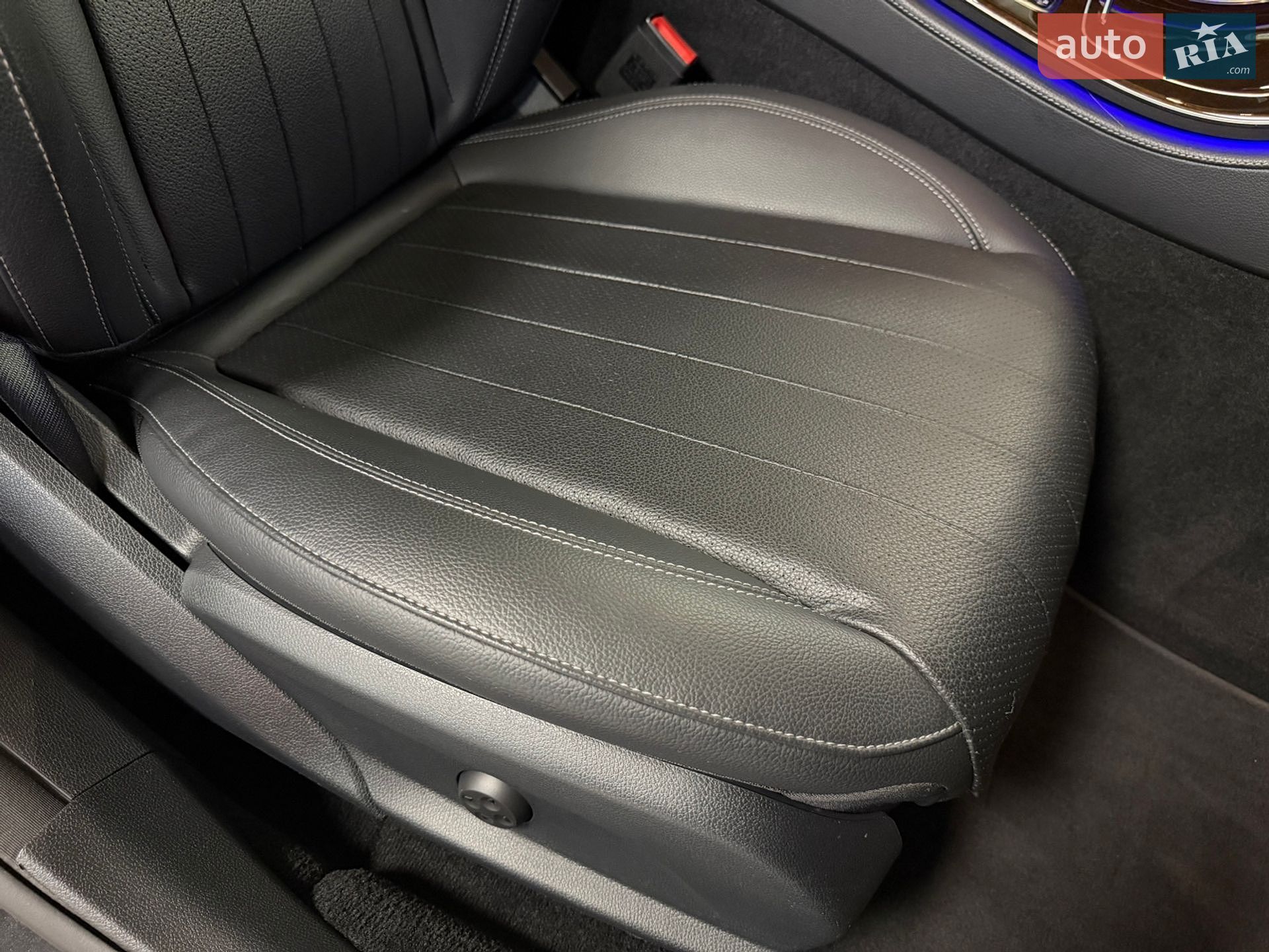 Mercedes-Benz E-Class 2022 VIN W1KZF8EB8NB092877 фото оголошення 48 з 69