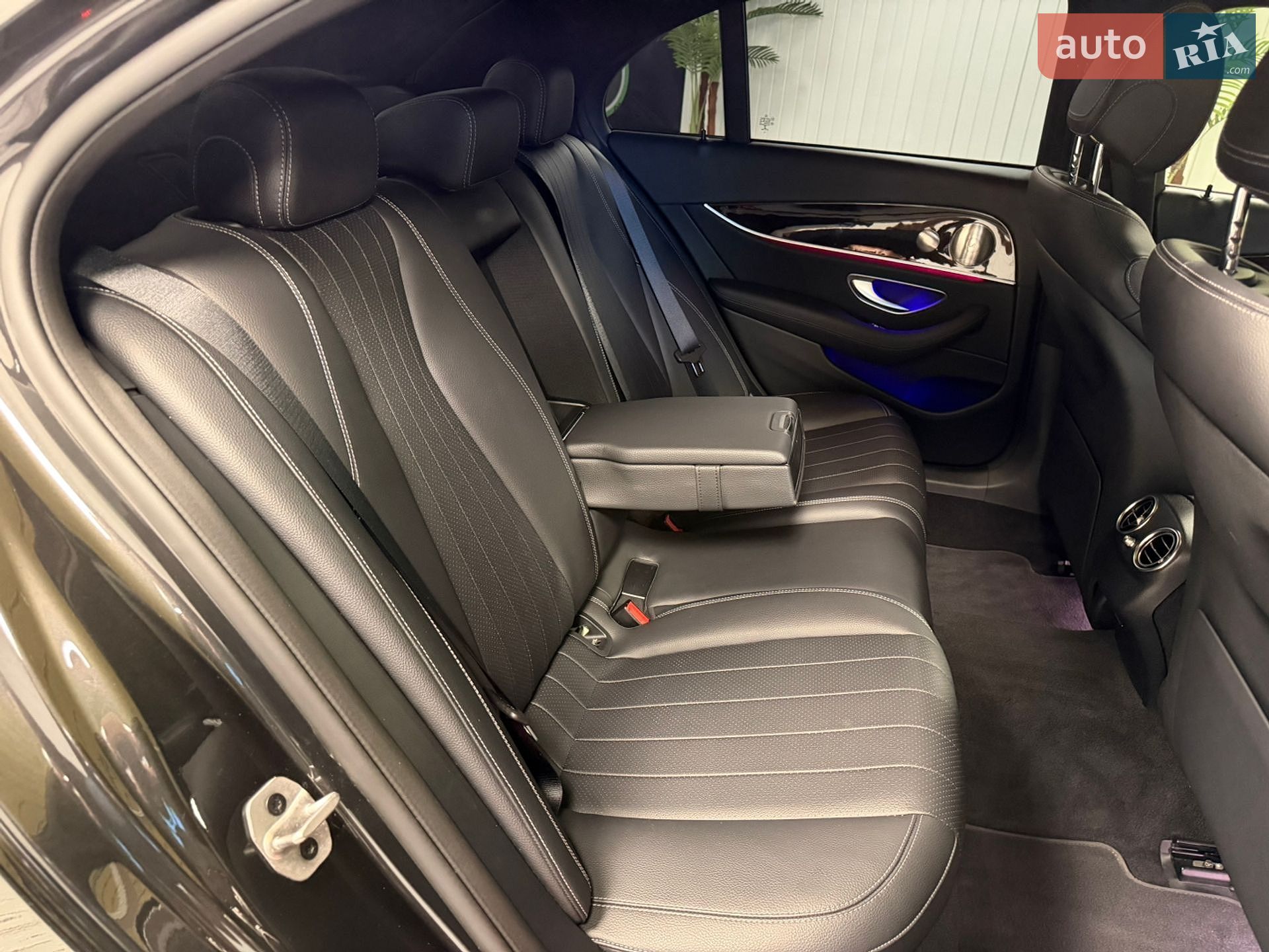 Mercedes-Benz E-Class 2022 VIN W1KZF8EB8NB092877 фото оголошення 54 з 69