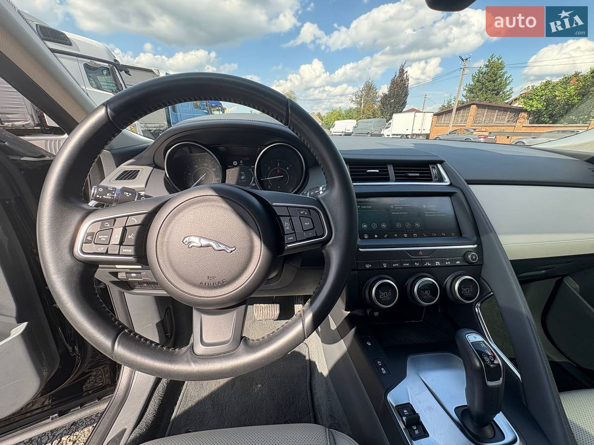 Jaguar E-Pace 2020 VIN SADFA2BN0L1005083 фото оголошення 15 з 37