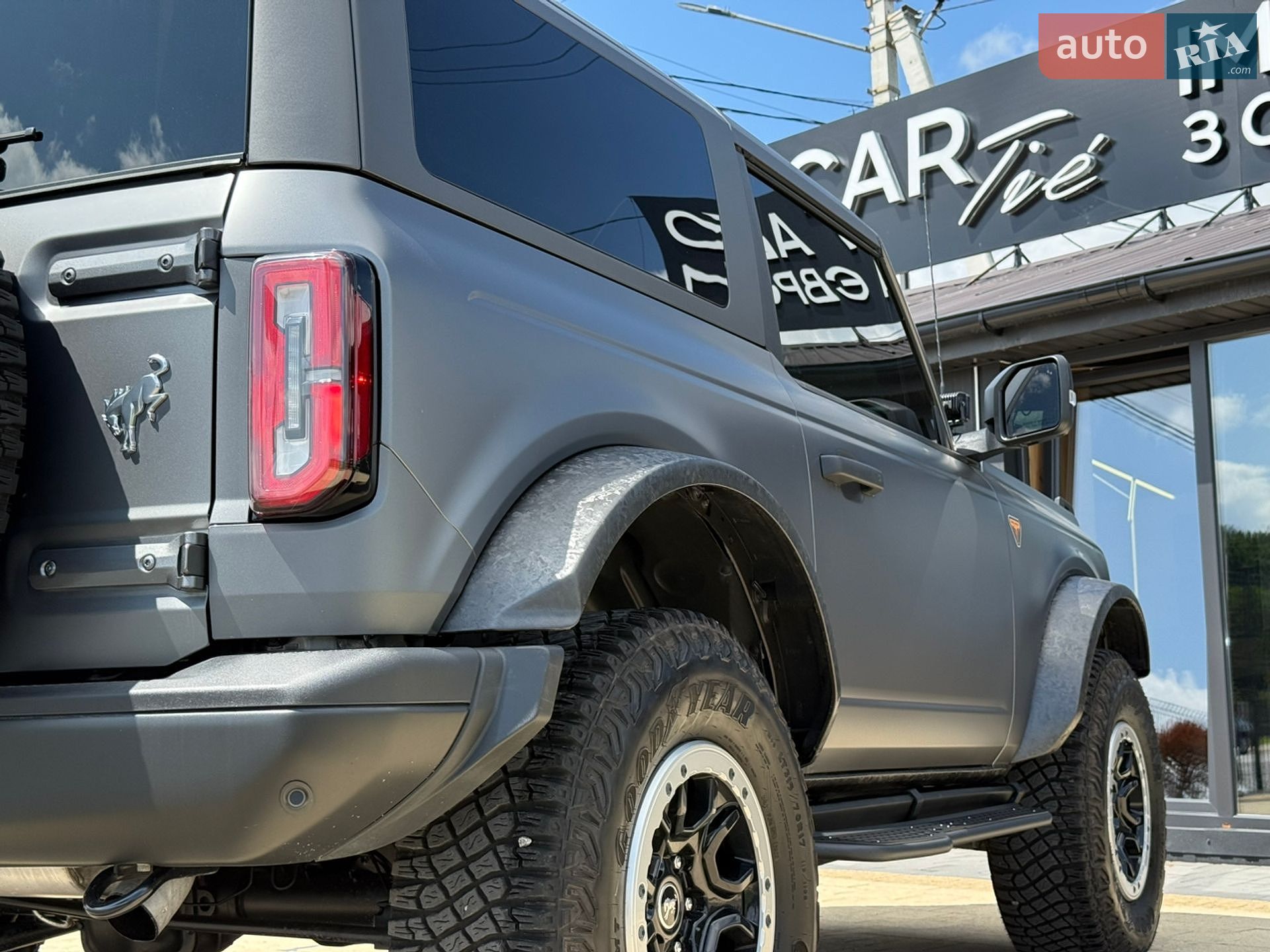 Ford Bronco 2022 VIN 1FMDE5CP2NLB81886 фото оголошення 11 з 22