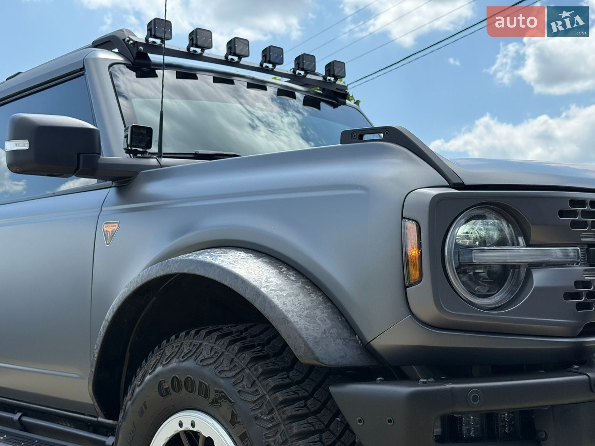 Ford Bronco 2022 VIN 1FMDE5CP2NLB81886 фото оголошення 13 з 22