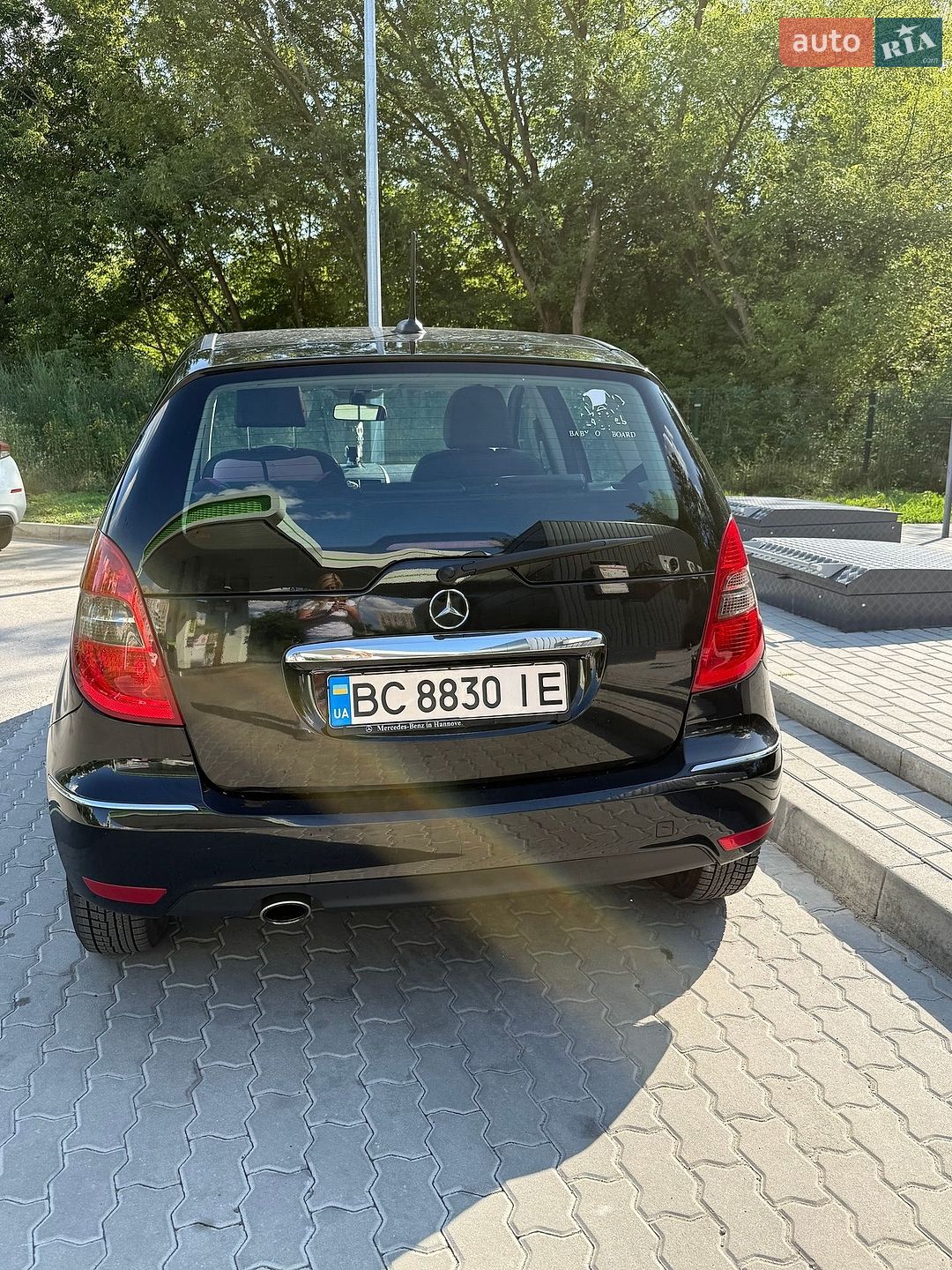 Mercedes-Benz A-Class 2011 VIN WDD1690071J962366 фото оголошення 5 з 26