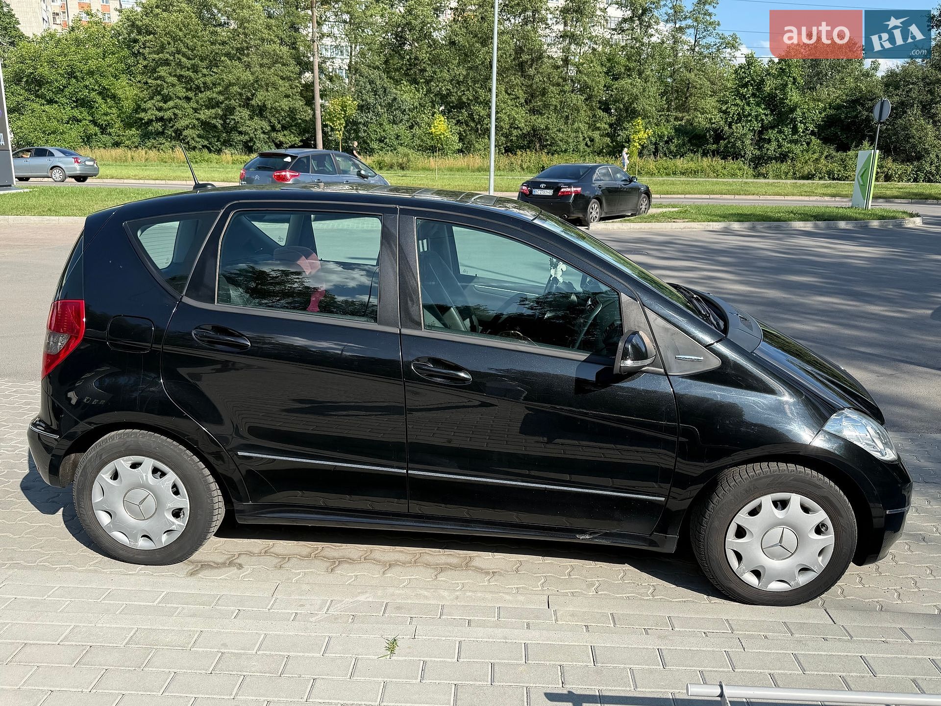 Mercedes-Benz A-Class 2011 VIN WDD1690071J962366 фото оголошення 6 з 26