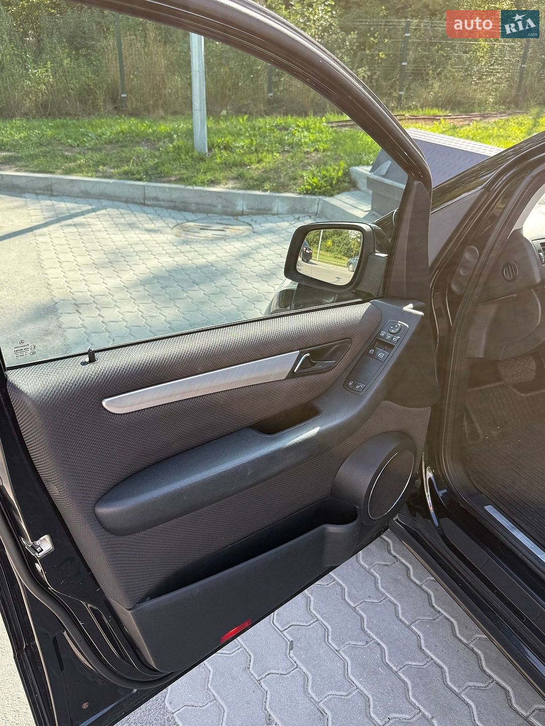 Mercedes-Benz A-Class 2011 VIN WDD1690071J962366 фото оголошення 9 з 26