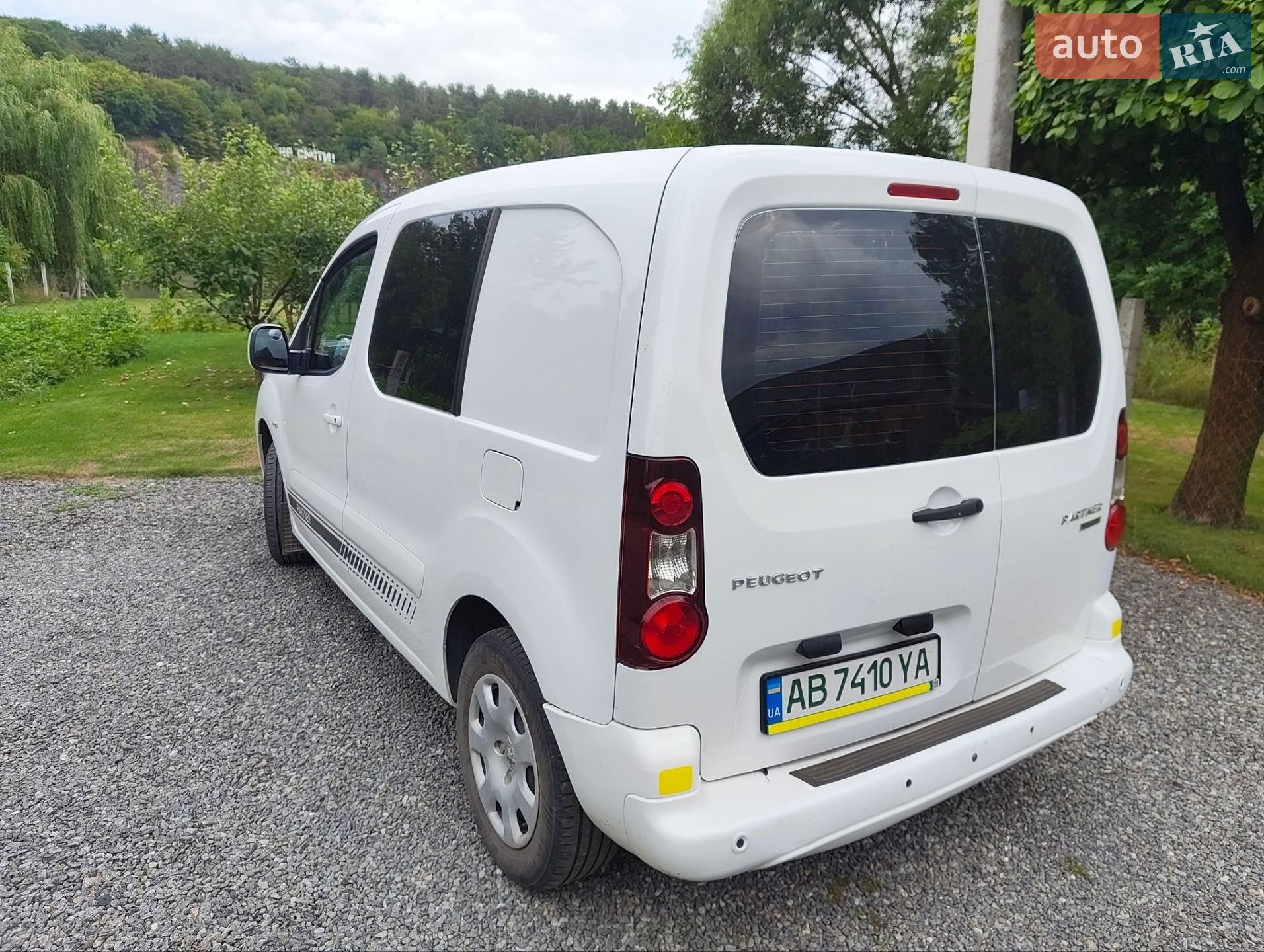 Peugeot 5008 2013 VIN VF37DZKYZDJ890168 фото оголошення 17 з 30