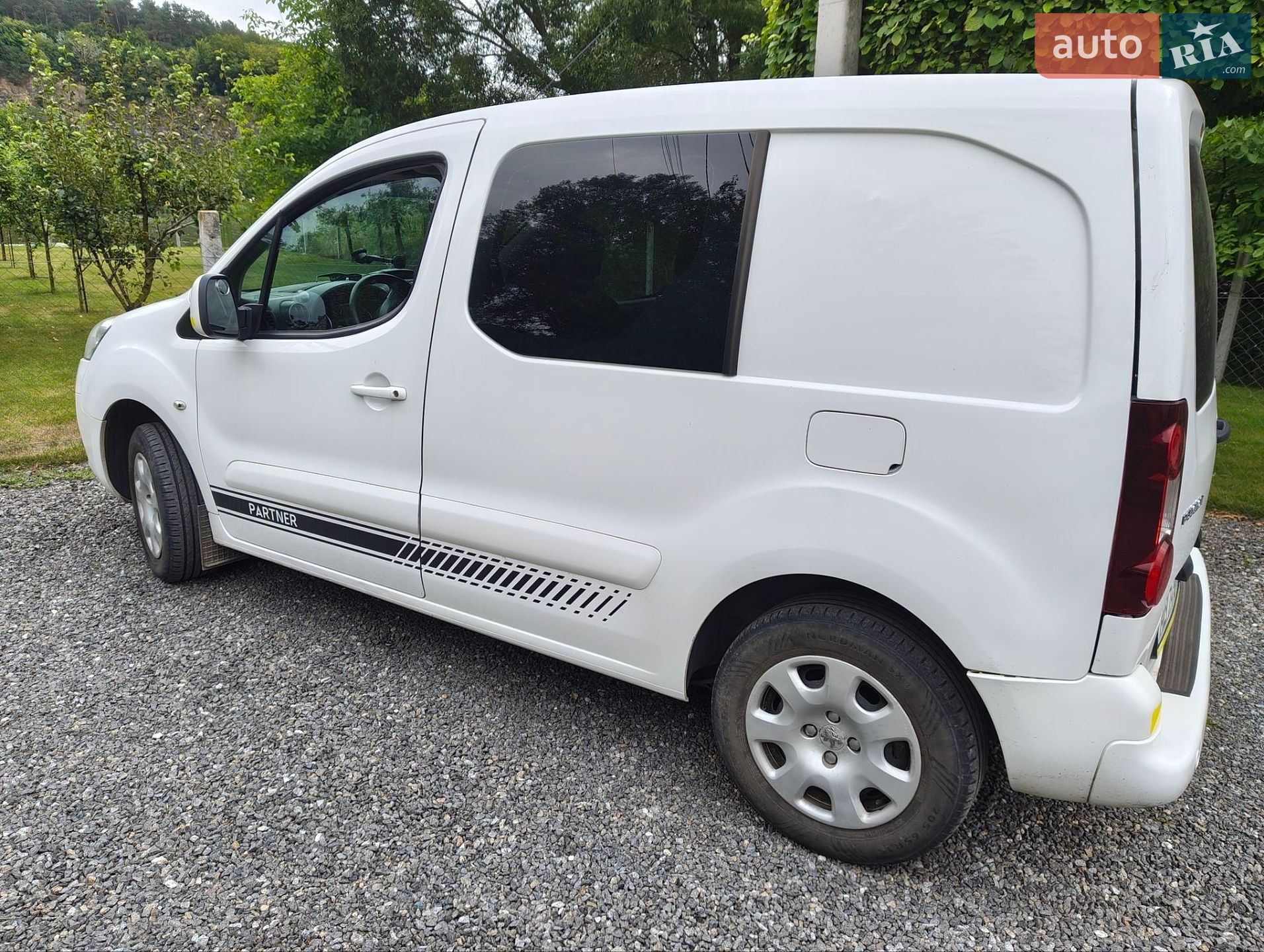 Peugeot 5008 2013 VIN VF37DZKYZDJ890168 фото оголошення 18 з 30