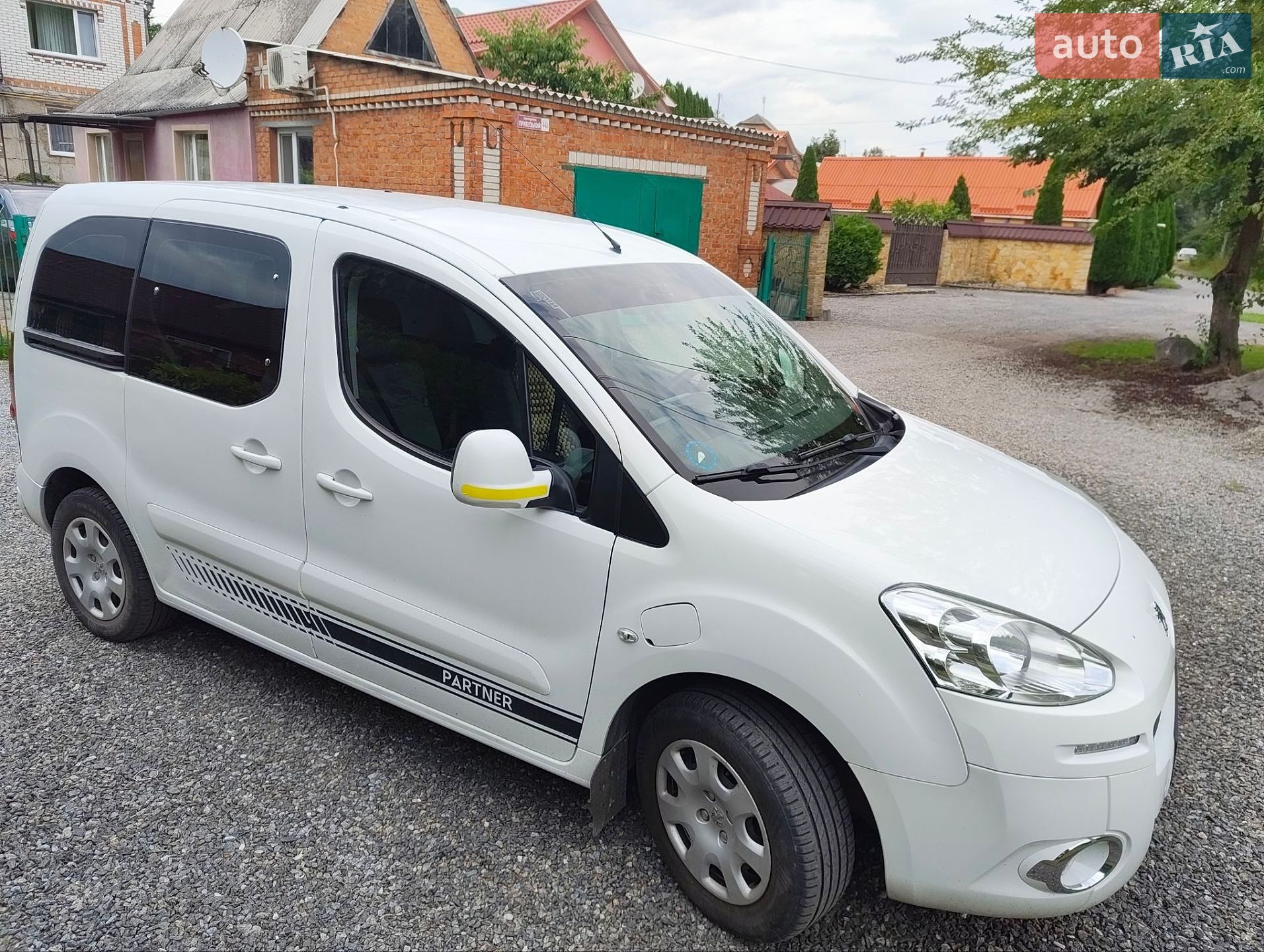 Peugeot 5008 2013 VIN VF37DZKYZDJ890168 фото оголошення 20 з 30