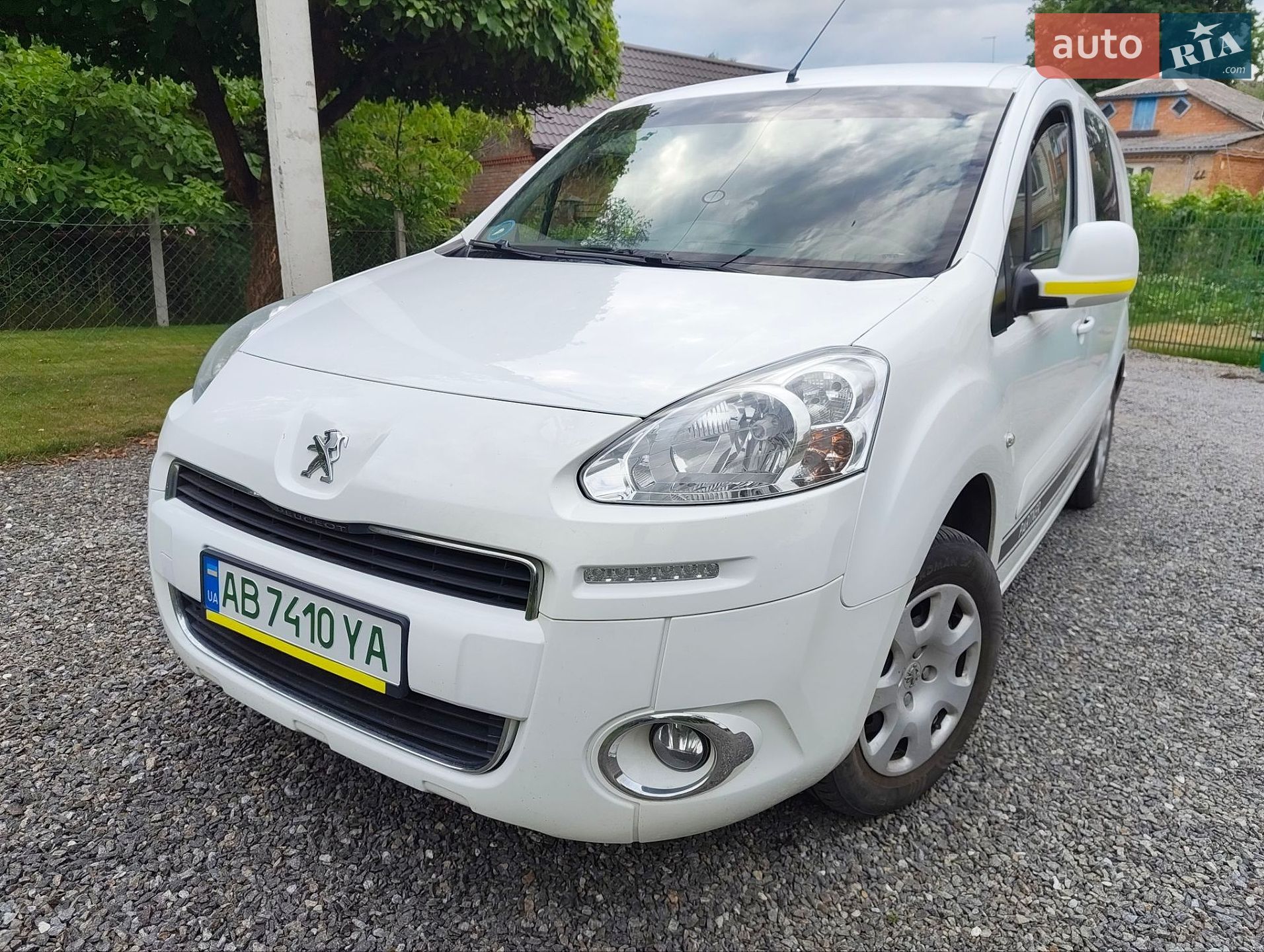 Peugeot 5008 2013 VIN VF37DZKYZDJ890168 фото оголошення 23 з 30