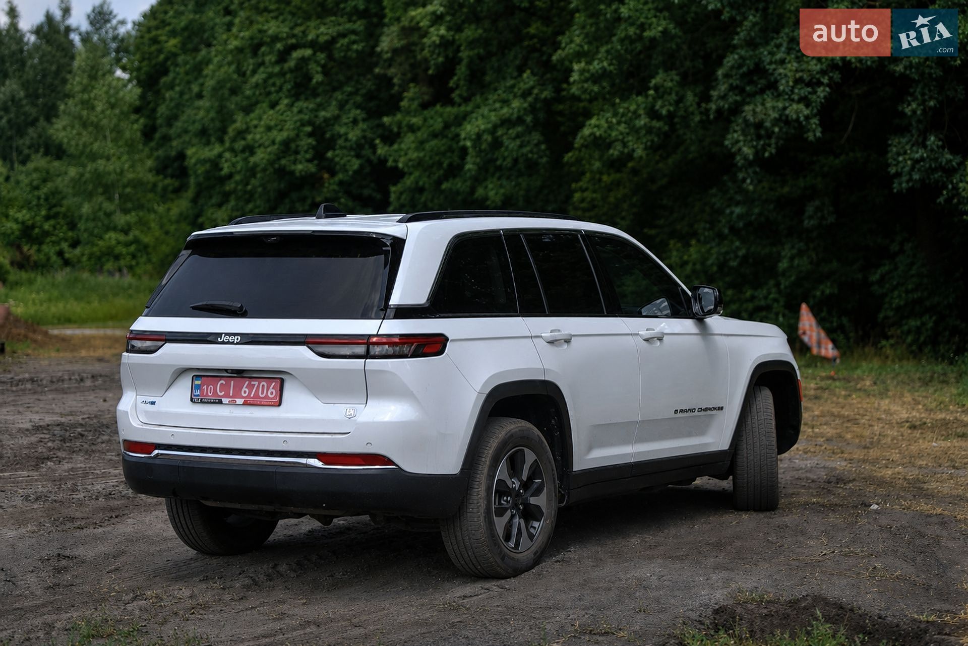 Jeep Grand Cherokee 2022 VIN 1C4RJYB63N8721507 фото оголошення 7 з 14