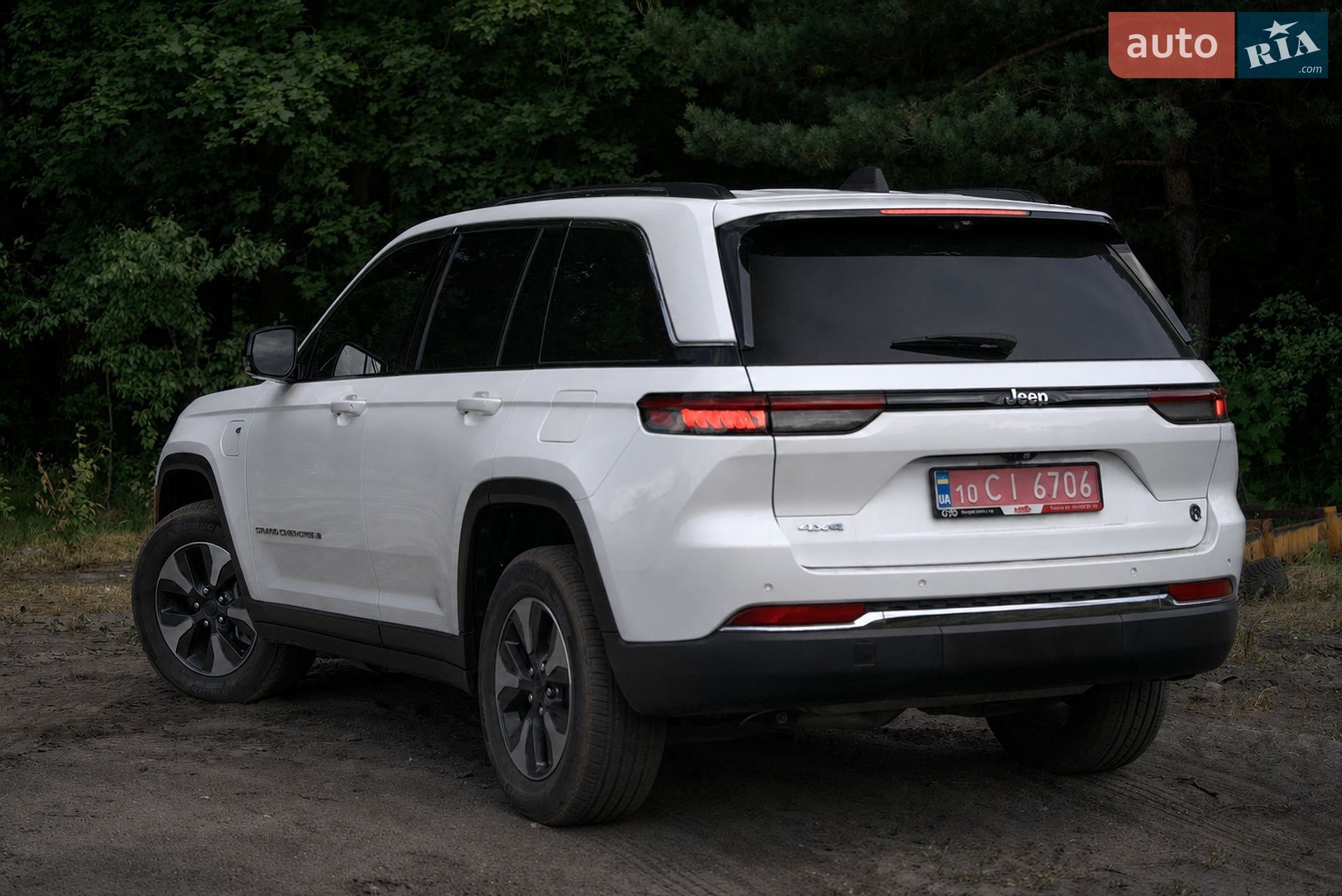 Jeep Grand Cherokee 2022 VIN 1C4RJYB63N8721507 фото оголошення 6 з 14