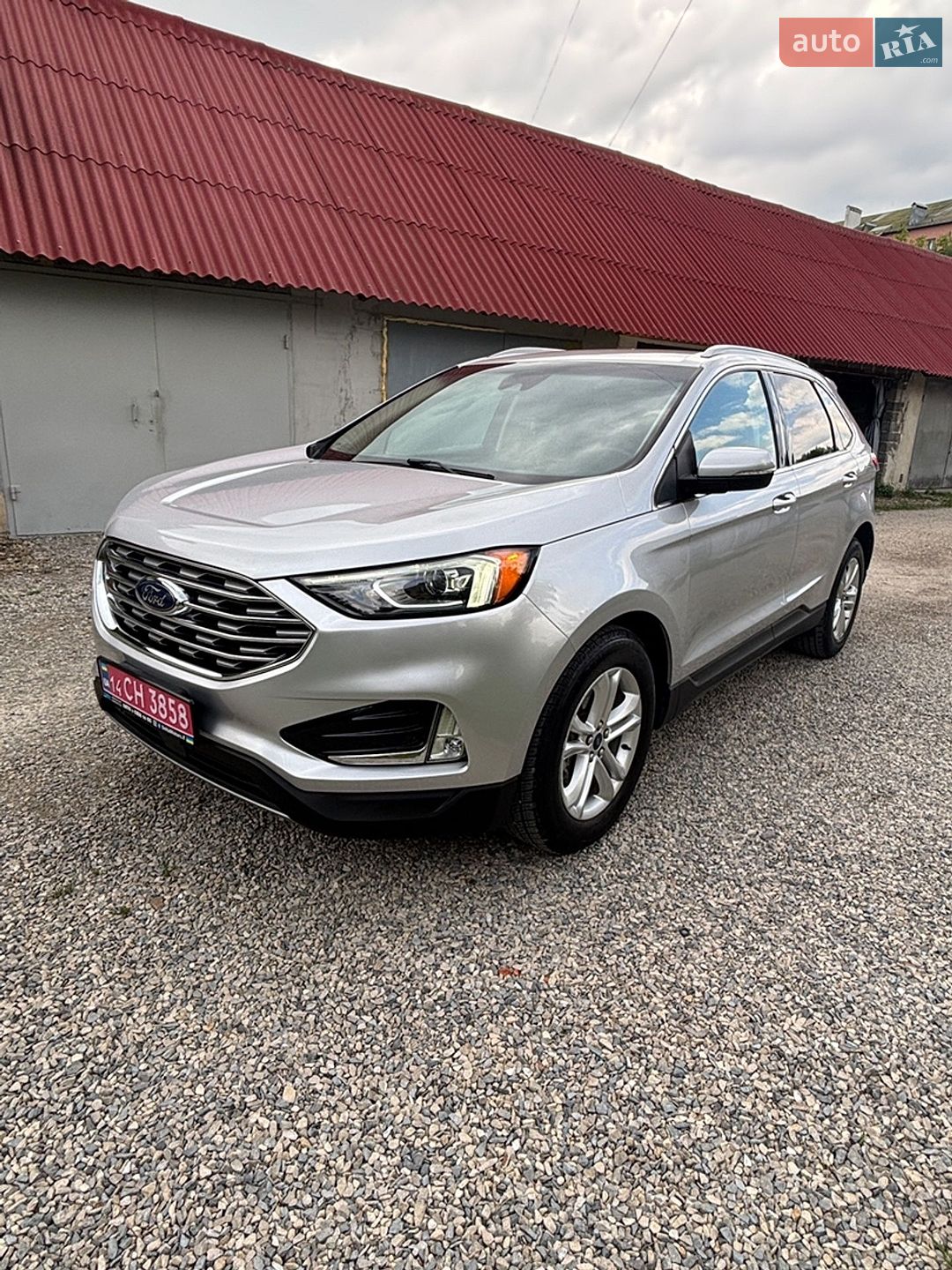 Ford Edge 2018 VIN 2FMPK3J95KBB19182 фото оголошення 2 з 39