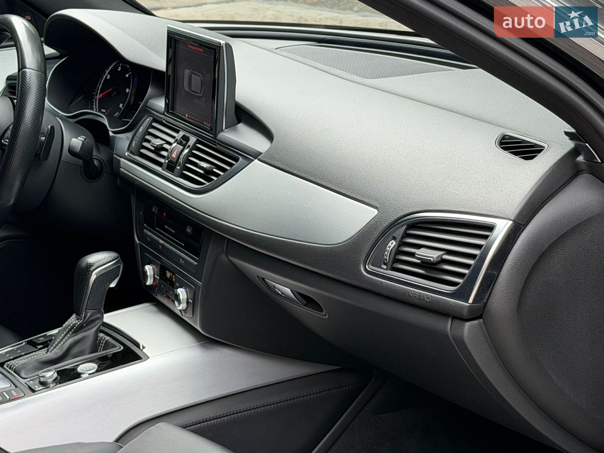 Audi A6 2018 VIN WAUZZZ4G7JN115995 фото оголошення 44 з 68