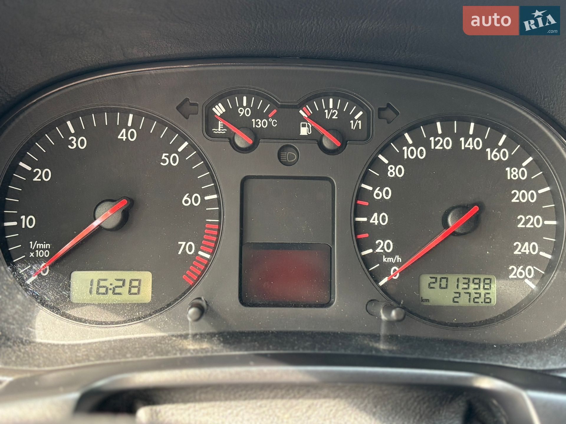 Volkswagen Golf 2001 VIN WVWZZZ1JZ2W330223 фото оголошення 27 з 42