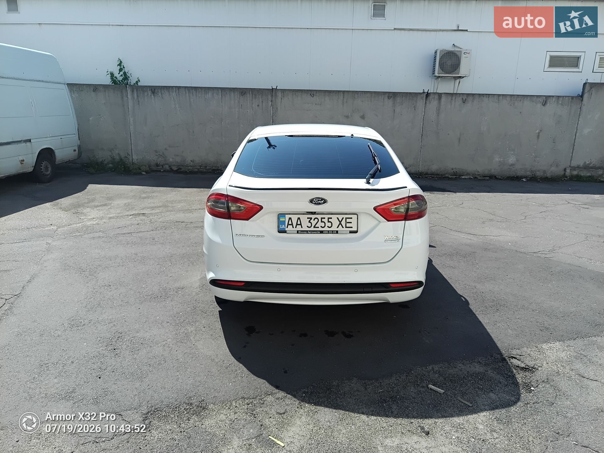 Ford Mondeo 2018 VIN WF0EXXWPCEJP33131 фото оголошення 2 з 10