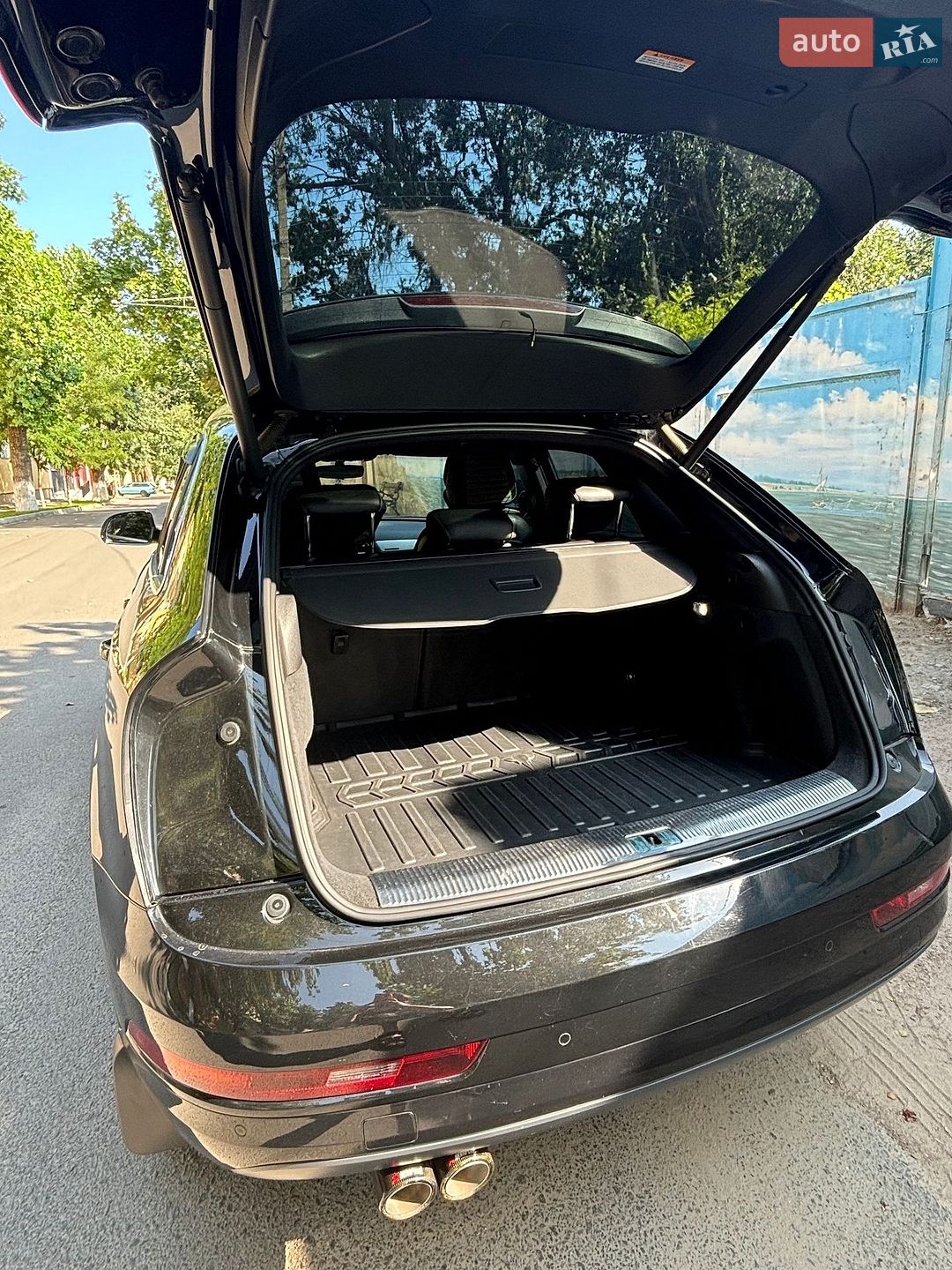 Audi Q3 2015 VIN WAUZZZ8U7GR034402 фото оголошення 4 з 10