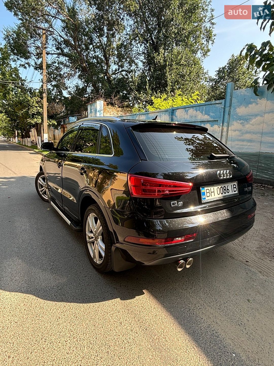 Audi Q3 2015 VIN WAUZZZ8U7GR034402 фото оголошення 2 з 10