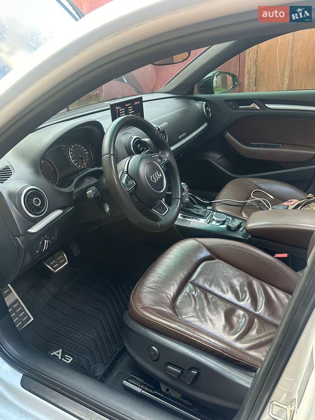 Audi A3 2014 VIN WAUBFGFF0F1041028 фото оголошення 2 з 4