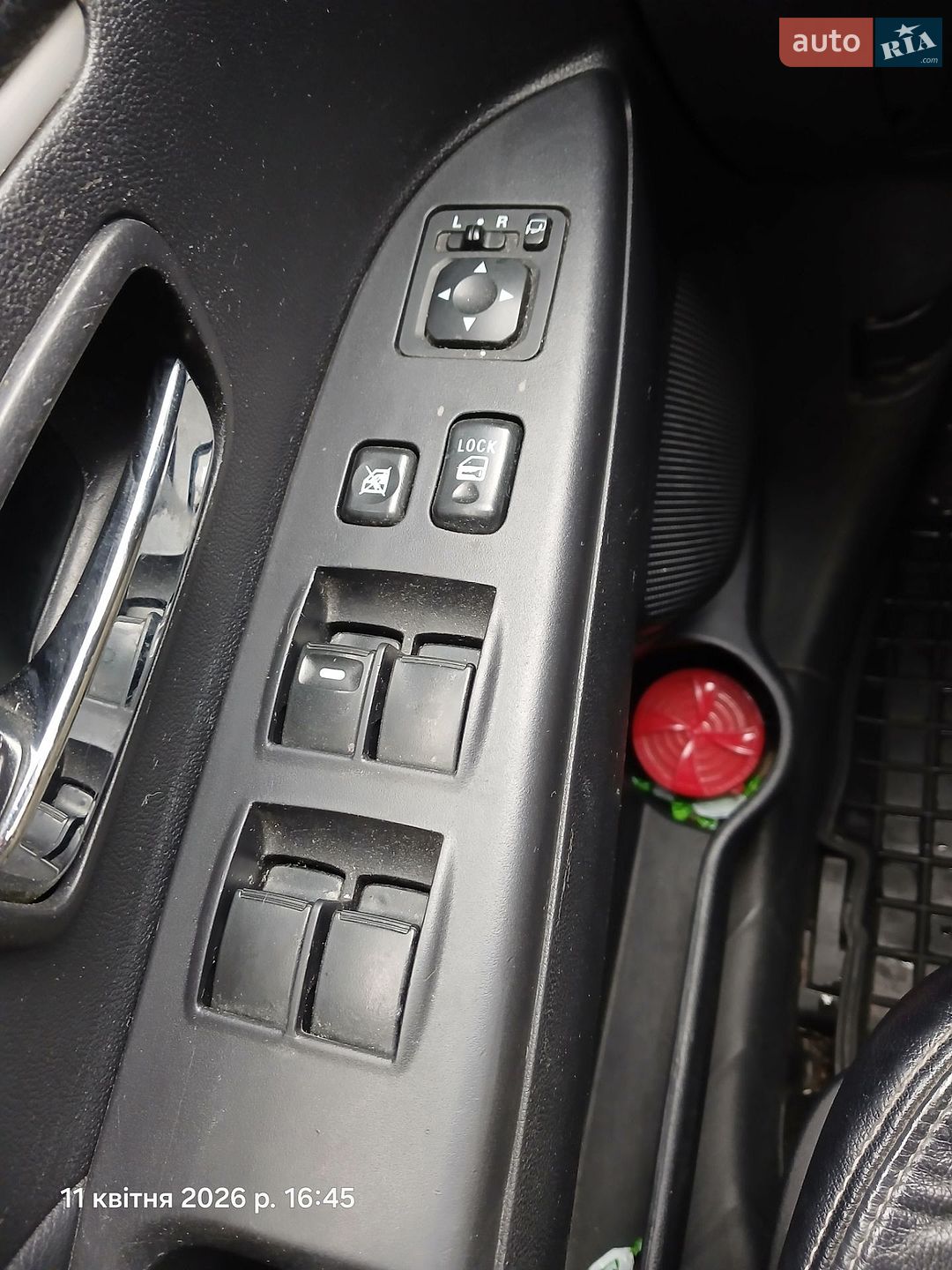Mitsubishi ASX 2011 VIN JMBXJGA6WBZ448981 фото оголошення 21 з 25