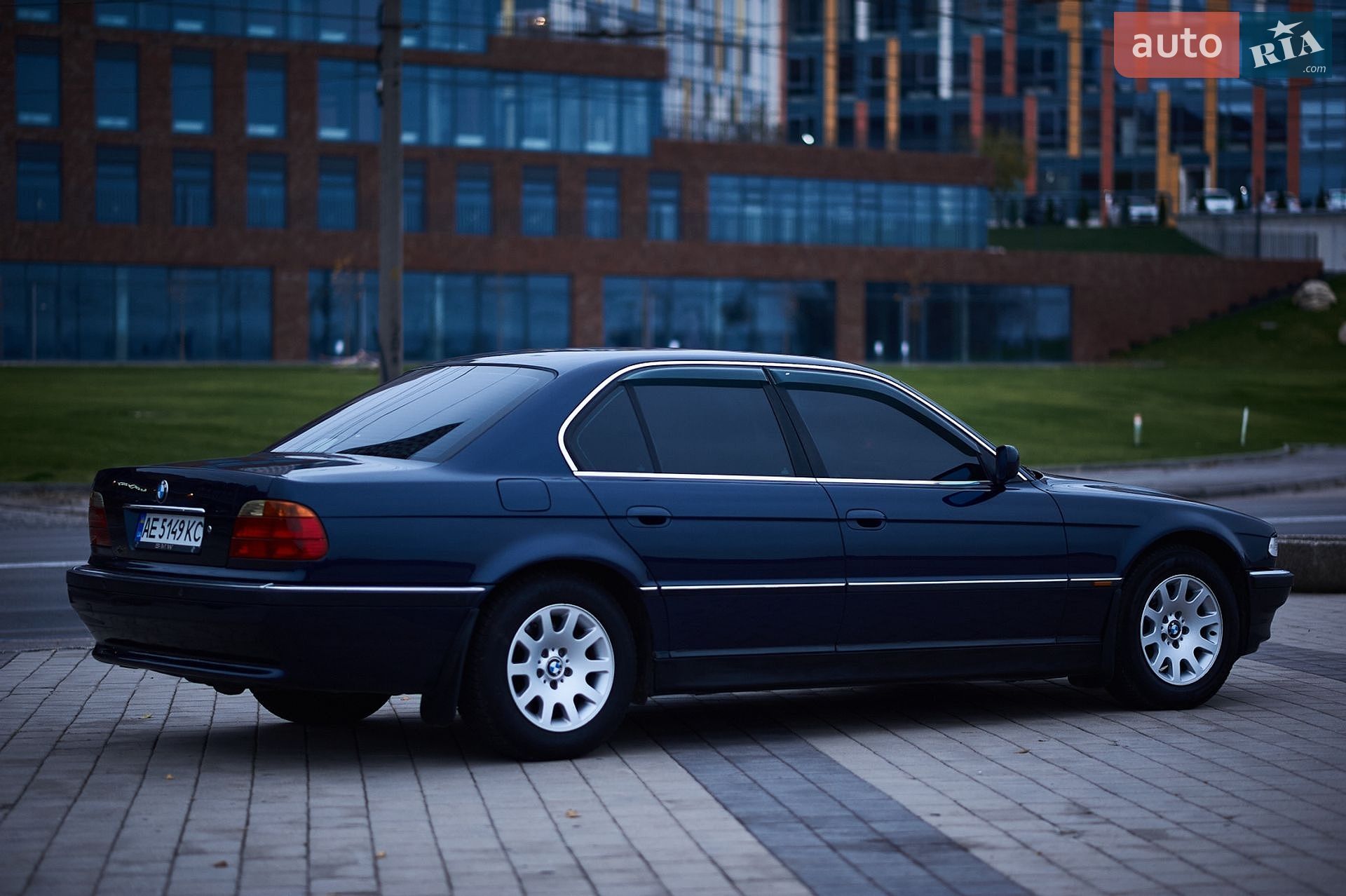 BMW 7 Series 1999 VIN WBAGE410X0DN16586 фото оголошення 10 з 46