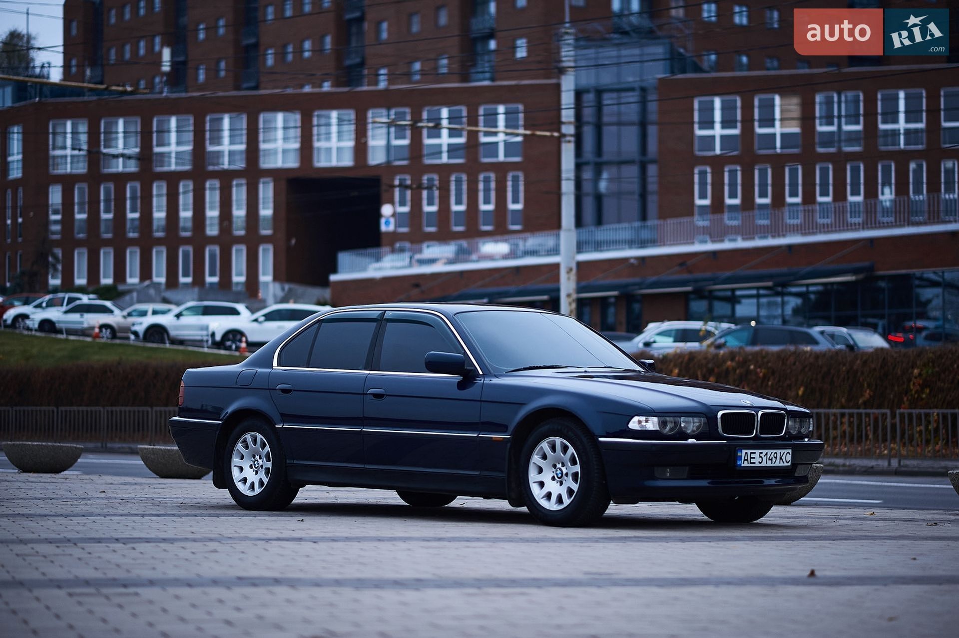 BMW 7 Series 1999 VIN WBAGE410X0DN16586 фото оголошення 6 з 46