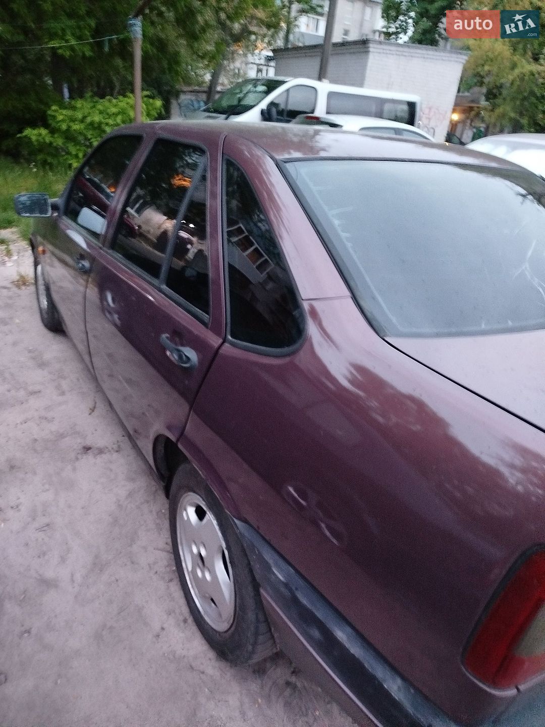 Fiat Tempra 1993 VIN ZFA15900007527053 фото оголошення 4 з 21