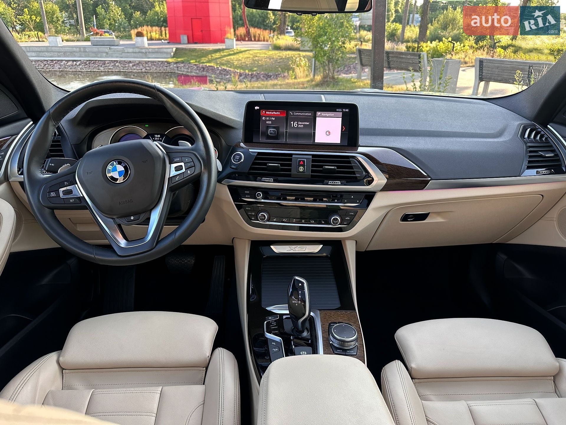 BMW X3 2019 VIN 5UXTR9C59KLR09370 фото оголошення 12 з 14