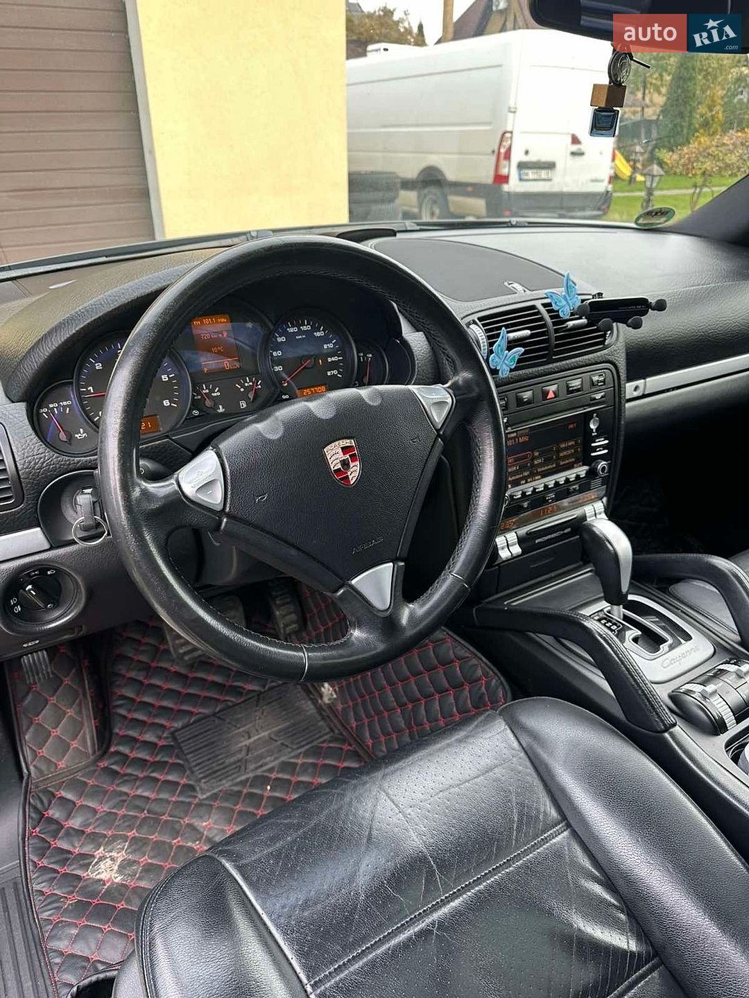 Porsche Cayenne 2009 VIN WP1ZZZ9PZALA23043 фото оголошення 4 з 5