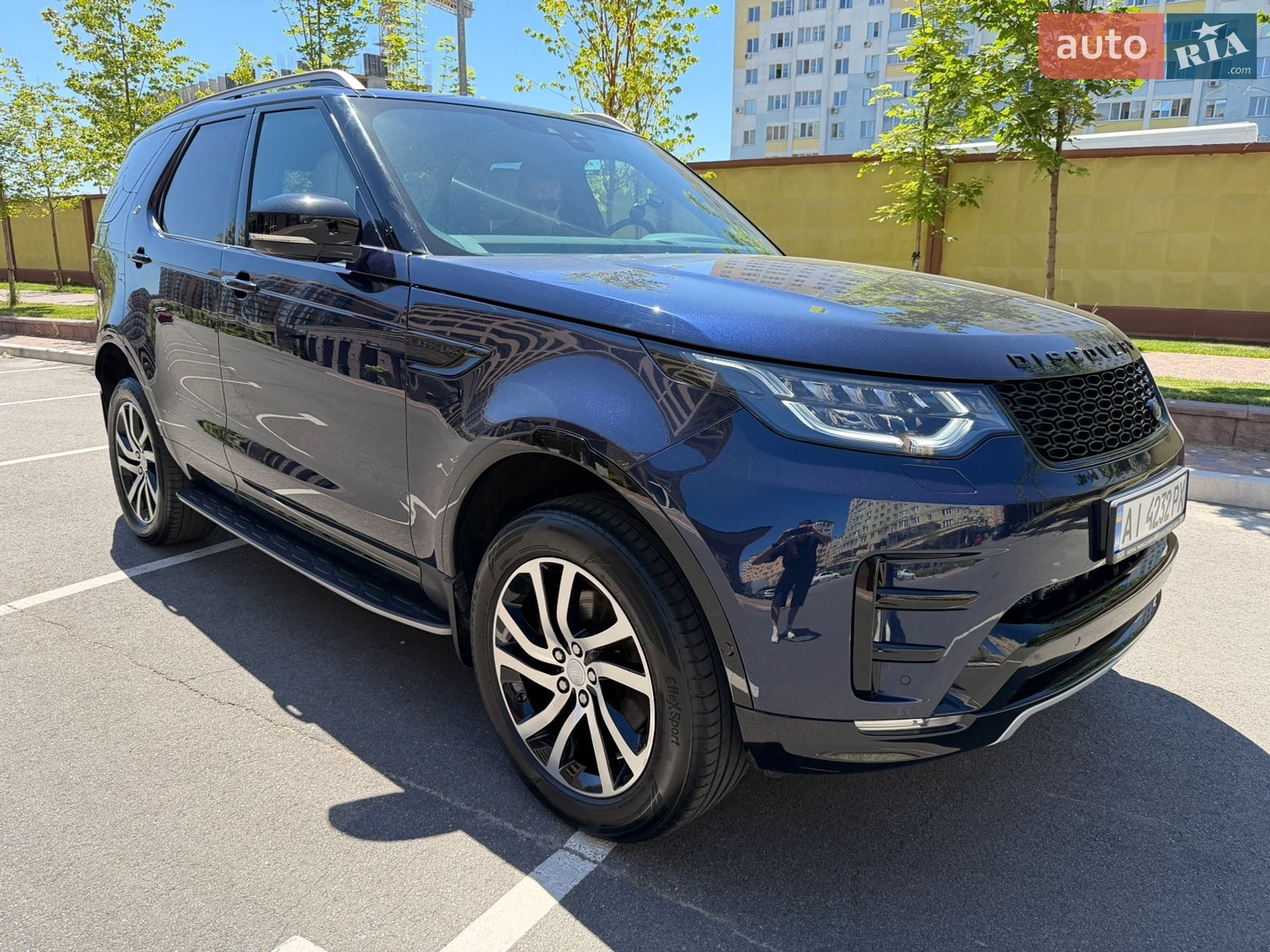 Land Rover Discovery 2018 VIN SALRA2BK2JA064012 фото оголошення 4 з 55