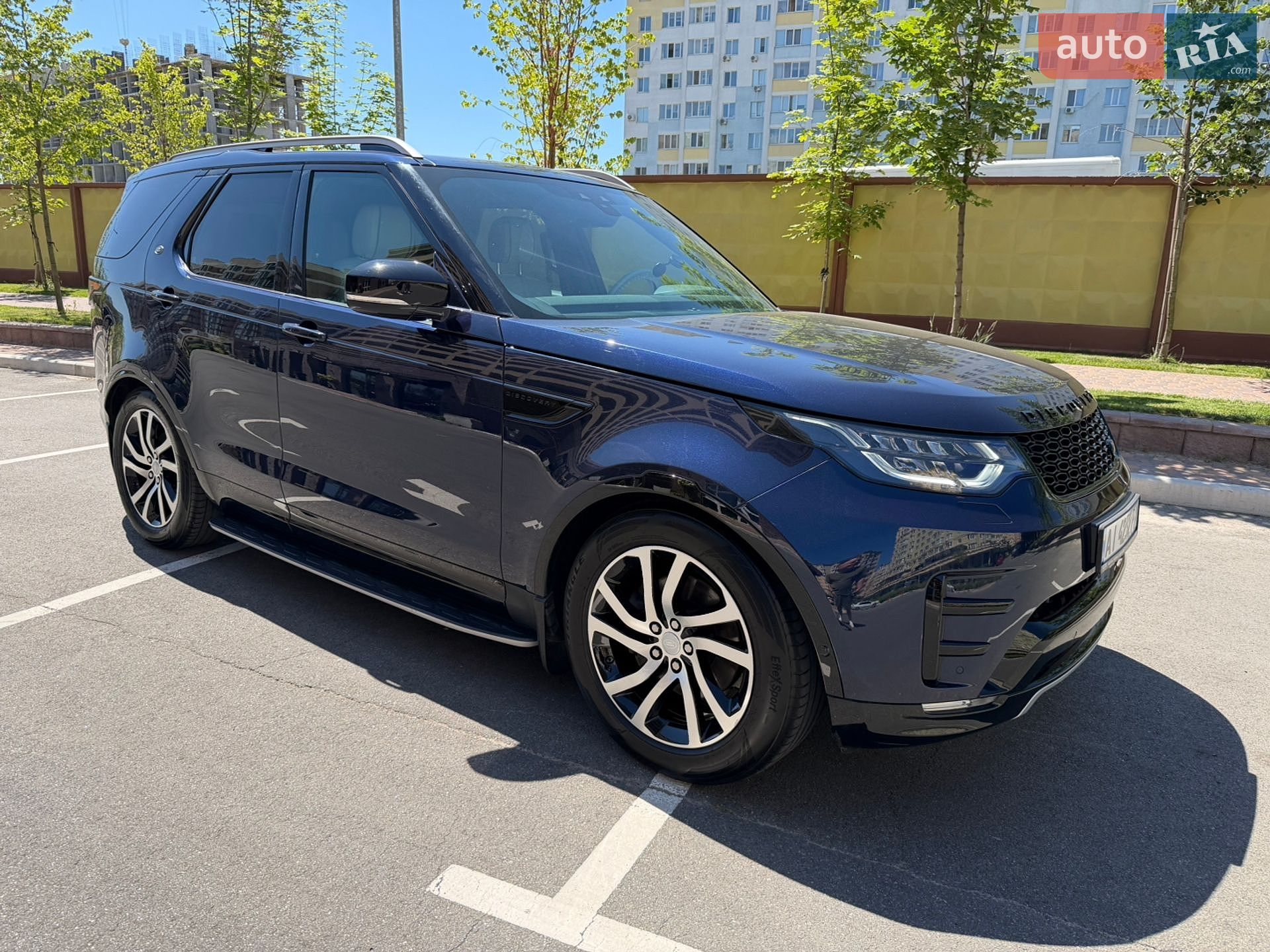 Land Rover Discovery 2018 VIN SALRA2BK2JA064012 фото оголошення 10 з 55