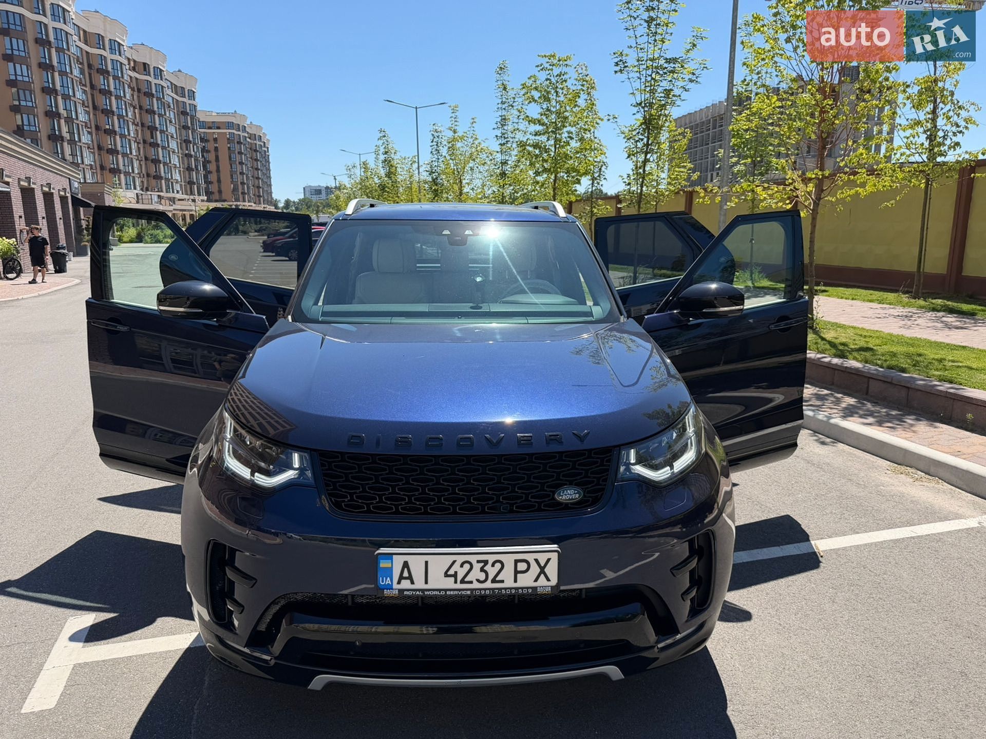 Land Rover Discovery 2018 VIN SALRA2BK2JA064012 фото оголошення 19 з 55