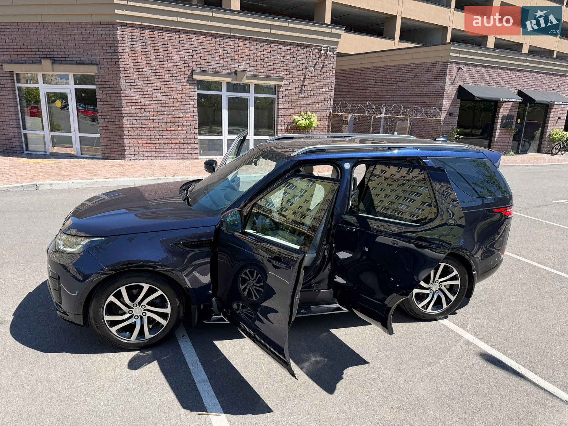 Land Rover Discovery 2018 VIN SALRA2BK2JA064012 фото оголошення 23 з 55