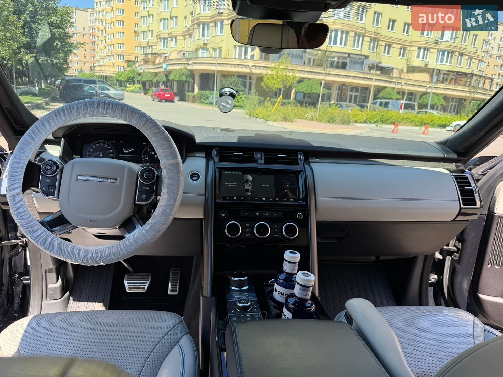 Land Rover Discovery 2018 VIN SALRA2BK2JA064012 фото оголошення 32 з 55