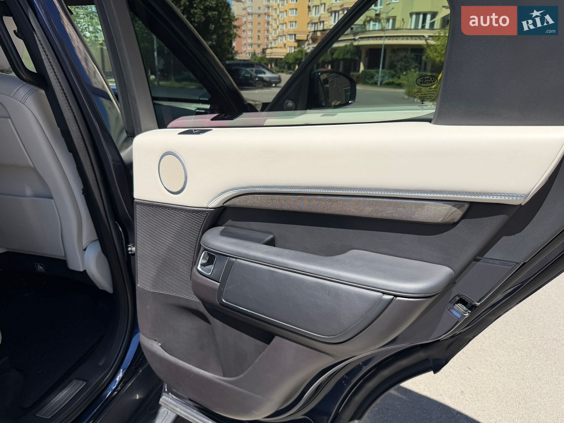 Land Rover Discovery 2018 VIN SALRA2BK2JA064012 фото оголошення 35 з 55