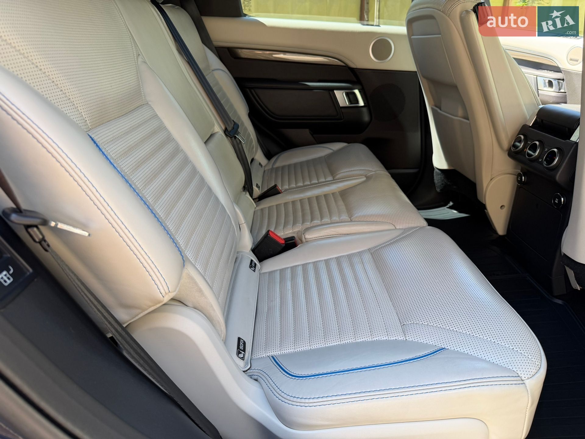 Land Rover Discovery 2018 VIN SALRA2BK2JA064012 фото оголошення 41 з 55