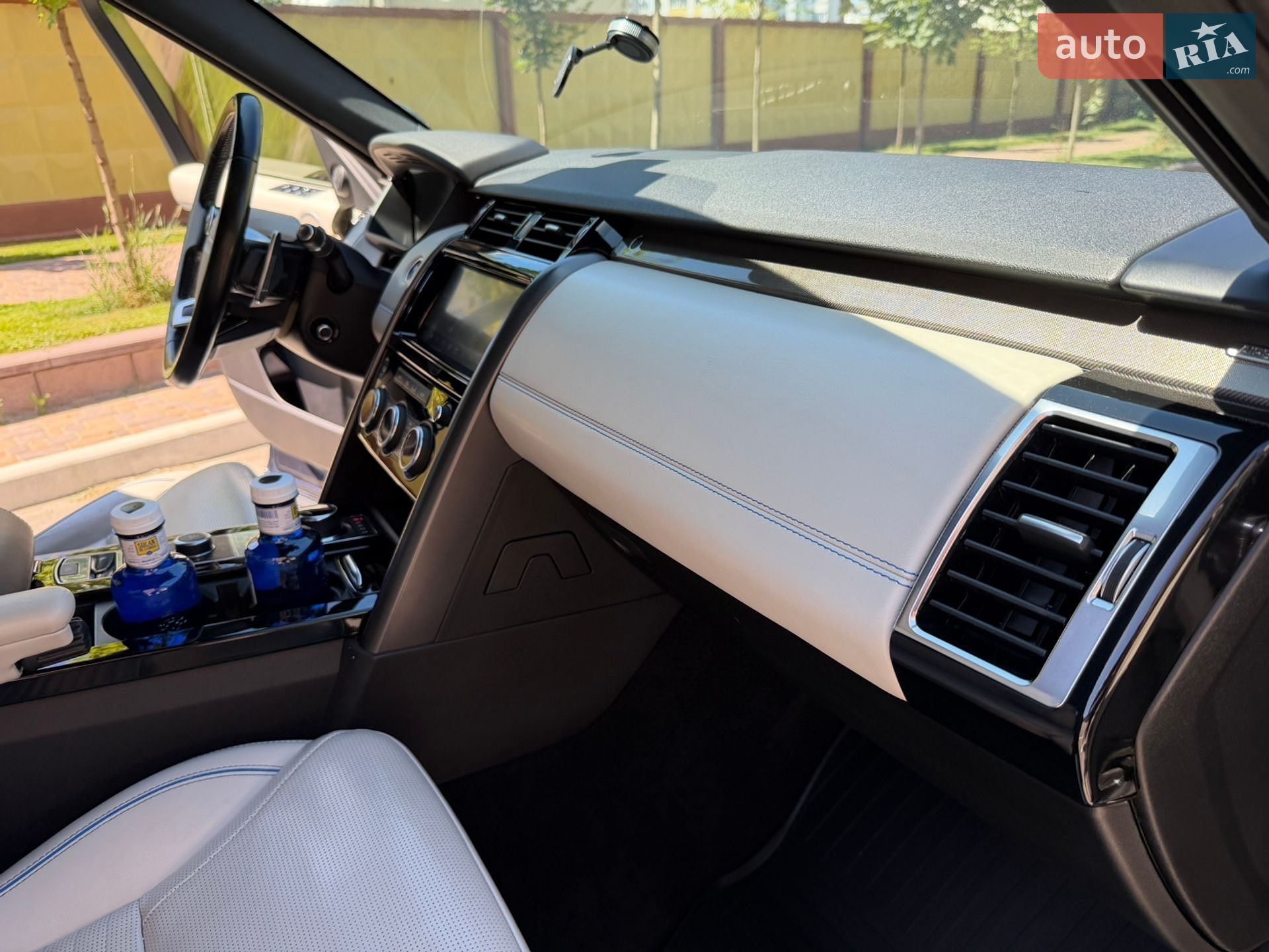 Land Rover Discovery 2018 VIN SALRA2BK2JA064012 фото оголошення 42 з 55
