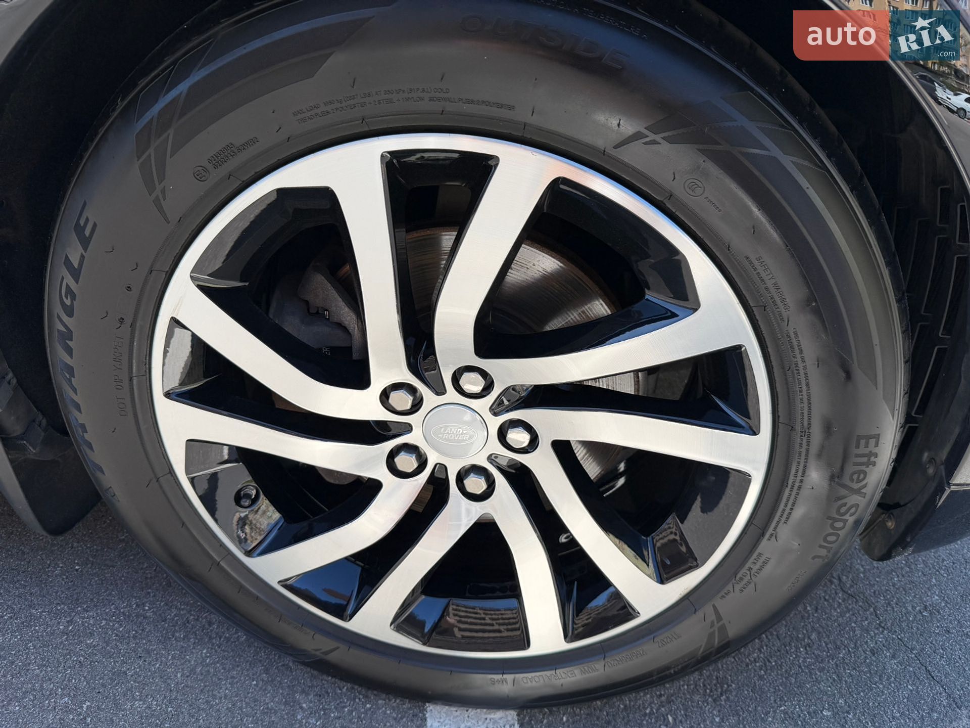 Land Rover Discovery 2018 VIN SALRA2BK2JA064012 фото оголошення 44 з 55