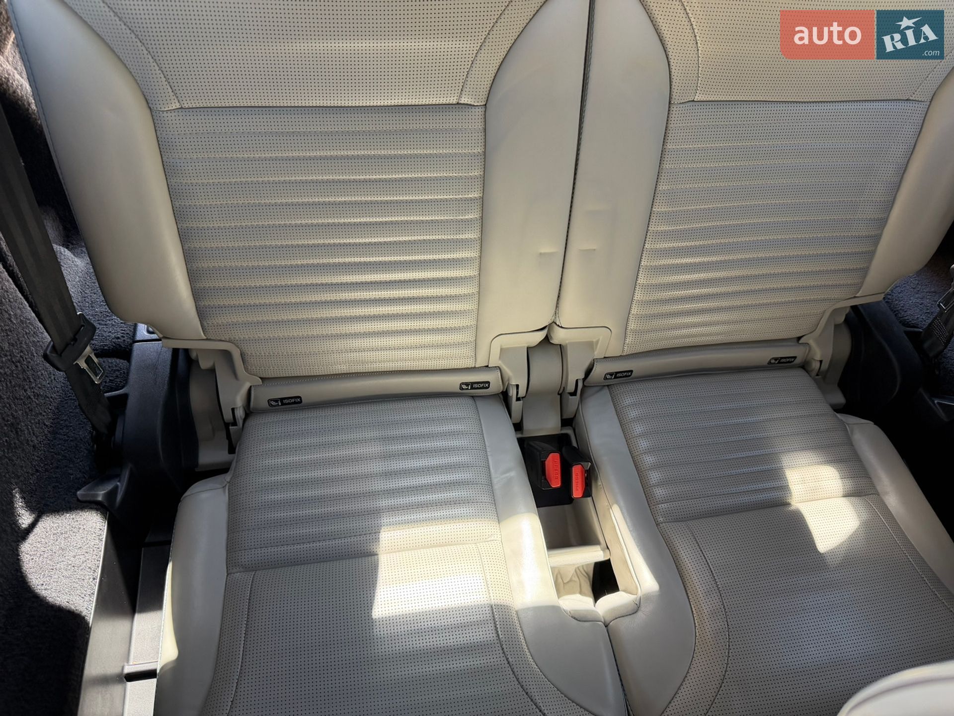 Land Rover Discovery 2018 VIN SALRA2BK2JA064012 фото оголошення 54 з 55