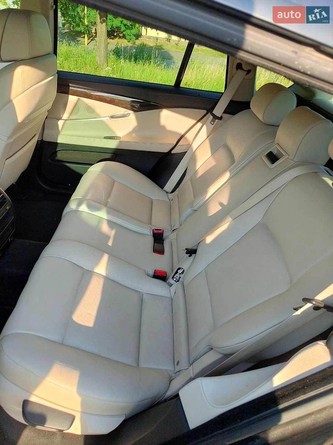 BMW 5 Series GT 2010 VIN WBASN2C51AC200993 фото оголошення 12 з 21