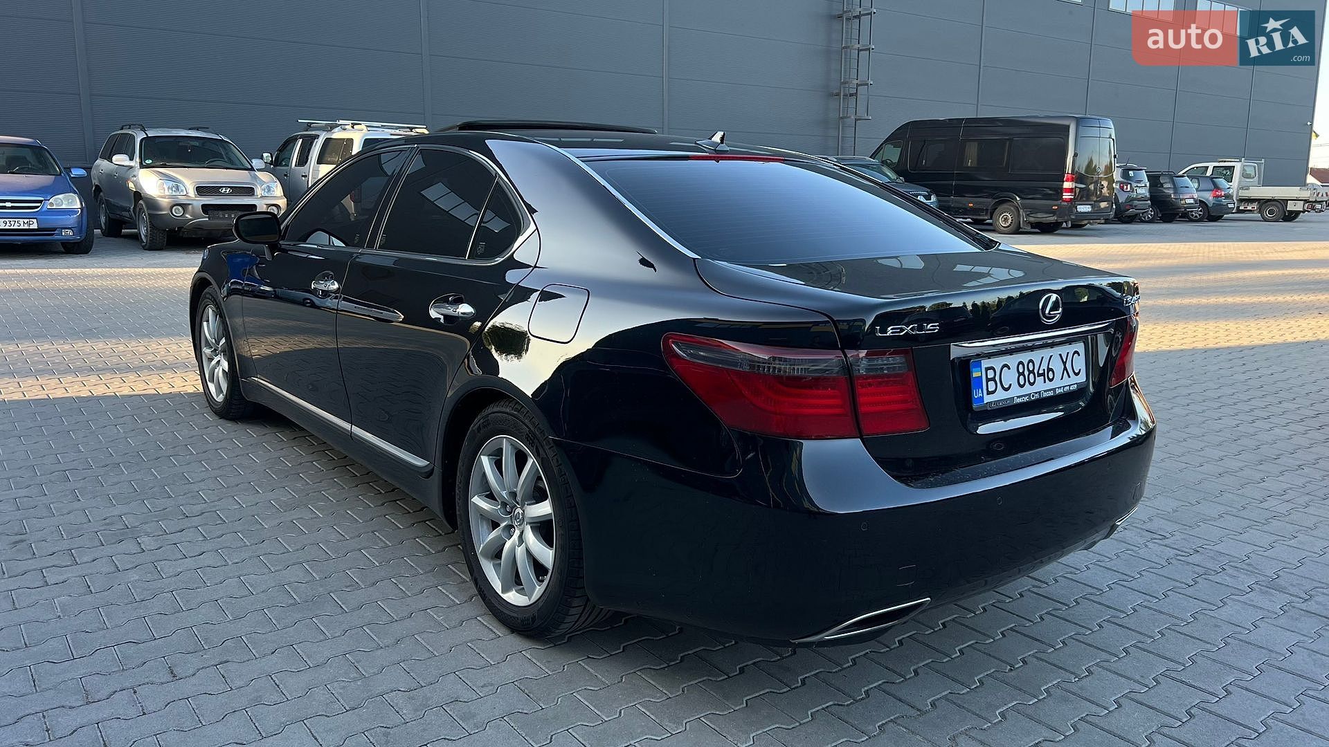 Lexus LS 2007 VIN JTHBL46F675003886 фото оголошення 7 з 44